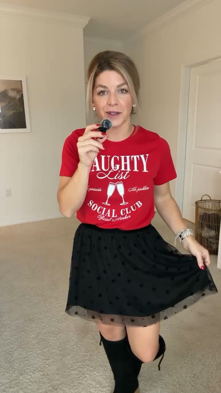 Softest, best fitting holiday graphic tees! #walmartpartner @walmartstyle #walmartstyle

#LTKHoliday #LTKFindsUnder50 #LTKSeasonal