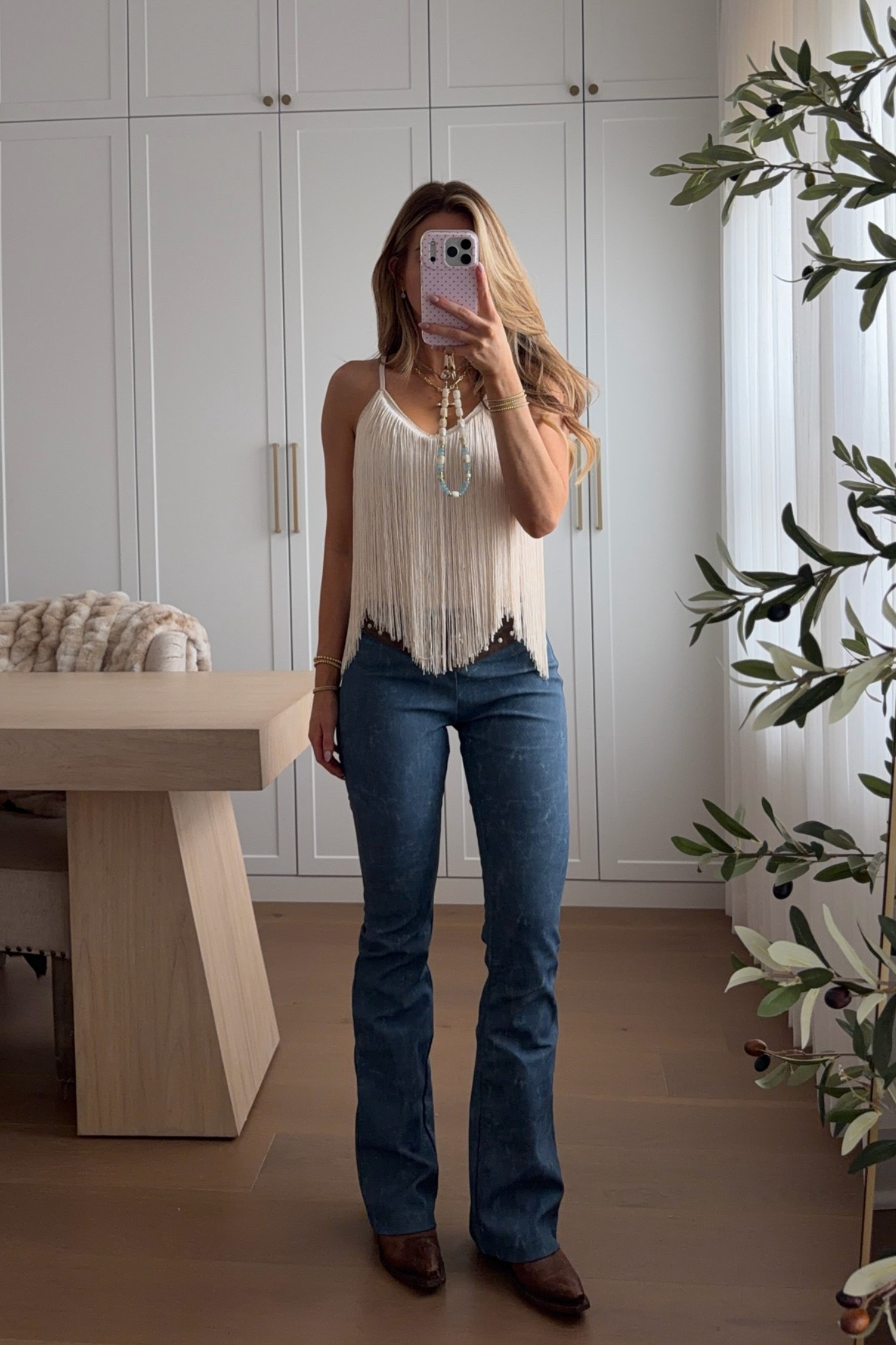 top: xs // pants: xs — how fun is this amazon top for a country concert!!! they pants were comfortable, but not sure if they’re worth the price, linking my favorite bootcut jeans, which i’d definitely recommend instead!