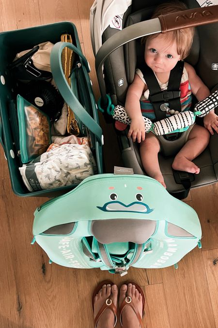 Ready to give the pool and beach a shot with baby this summer!
Giant pool bag: check!
The cutest pool float: check!
.
#boggbag #summerbaby #pooltoys #poolfloat #poolday #beachday #beachbaby 

#LTKfamily #LTKkids #LTKbaby