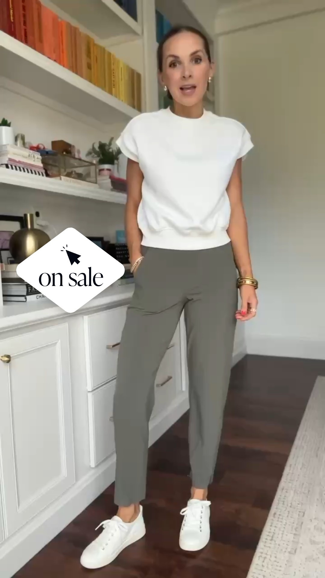 @athleta 
The best workpant is 25-30% off (depending on the color)! They hold their shape and I have had mine for 2 years now! Run TTS

#LTKSaleAlert #LTKWorkwear