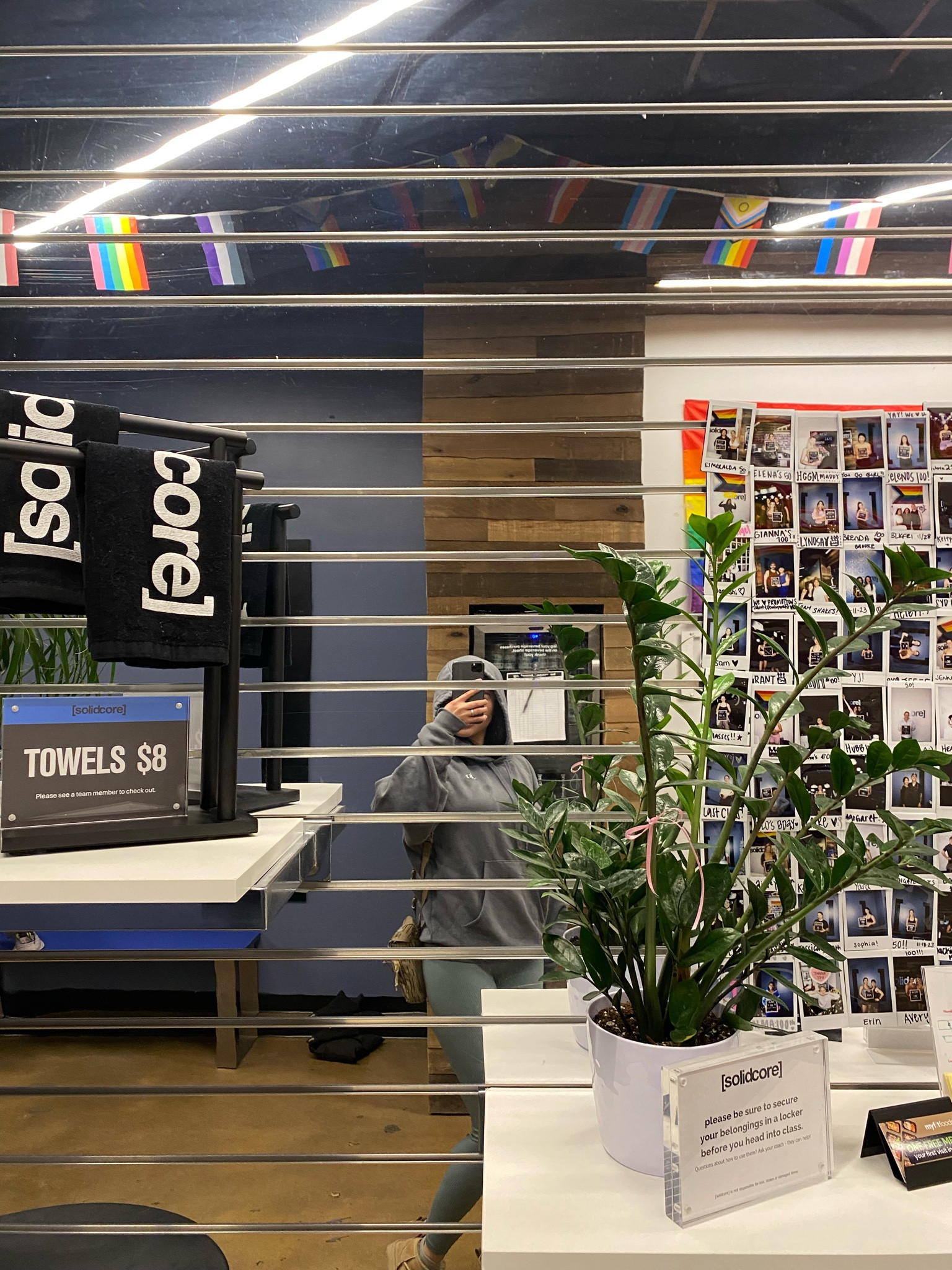 My 1st Solidcore class in HTX 😍 Music was all SZA ❤️

#LTKFitness #LTKBeauty #LTKActive