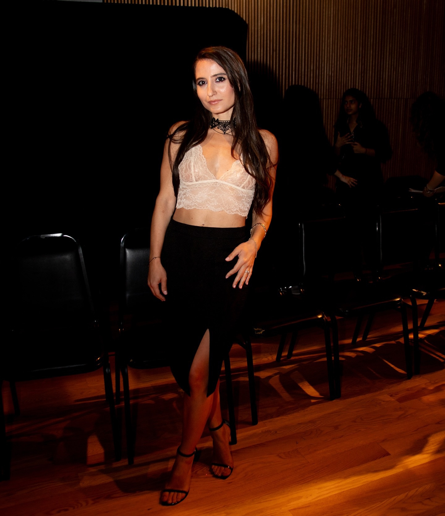 It’s giving moody, it’s giving fall 
But saw an incredible Spring/Summer collection at @frederickanderson_designer pn the last day of NYFW 
.
.
Outfit details:
Skirt: @altuzarra 
Shoes: @stuartweitzman 
.
📸 @stomping.creative 
.
.
.
.
.
.
.
.
Fashion week, New York fashion week, ny fashion week recap, Frederick Anderson, spring summer 2026 collection, fall aesthetic, fall styling, fall fashion, Pinterest style, Pinterest outfit, Pinterest aesthetic, New York fashion, New York influencer , nyc influencer, nyc fashion blogger, nyc style blogger, OOTN , ootd, style inspo, outfit inspo, first day of fall 
.
.

#nyfw #nycstreetstyle #nyfwstreetstyle #newyorkfashionweek #fashionstyle #newyorkstyle #fall #fallfashiontrends #fallfashion #fallstyle #autumnstyle #fallstyleinspo #fallequinox #autumnequinox #fashionbloggerstyleblogger #nycstyle #nycinfluencer 
nyfw