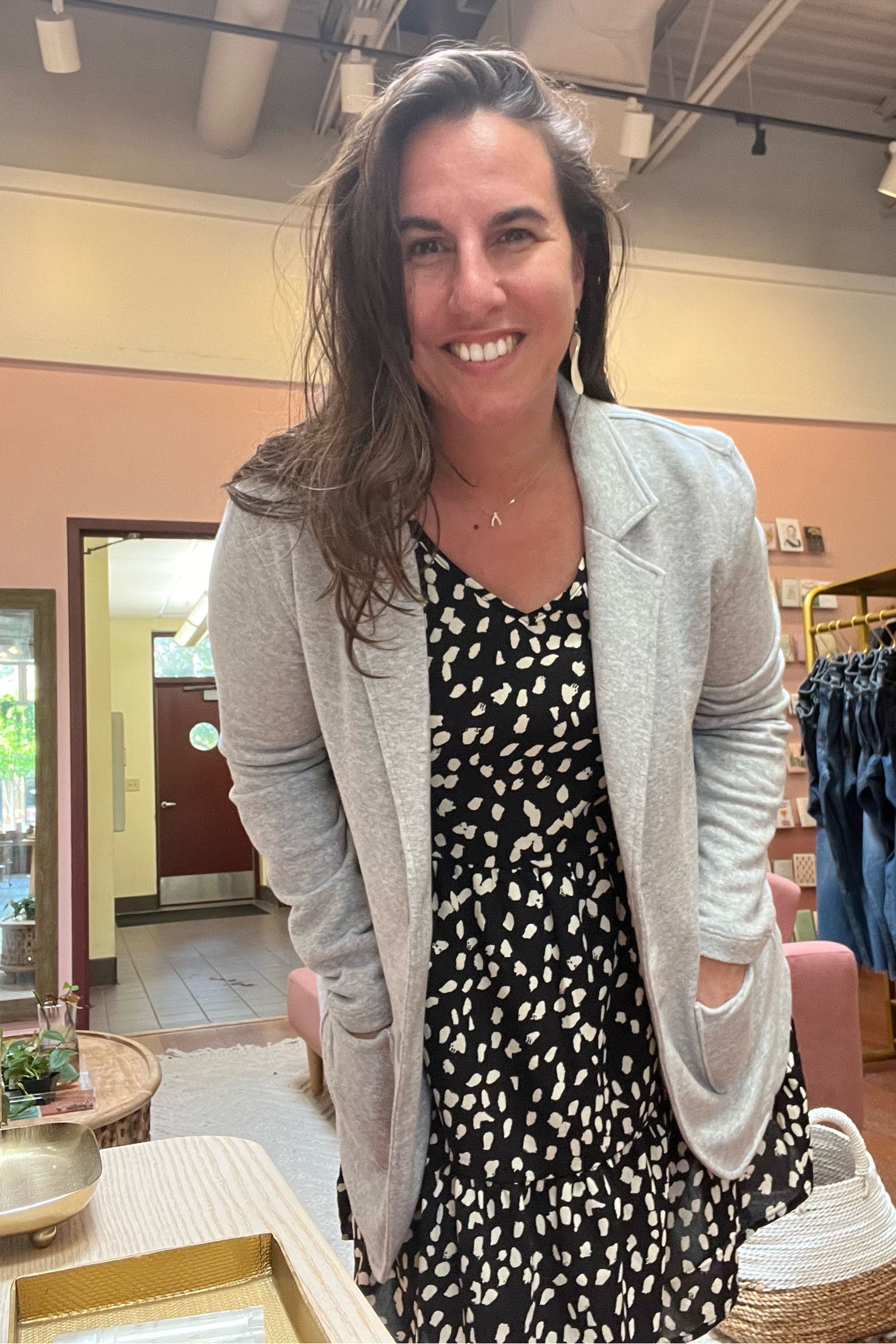 Every teacher needs a great cardigan or blazer. And this one is comfy and lightweight. Perfect for the AC in the classroom!

#LTKBacktoSchool