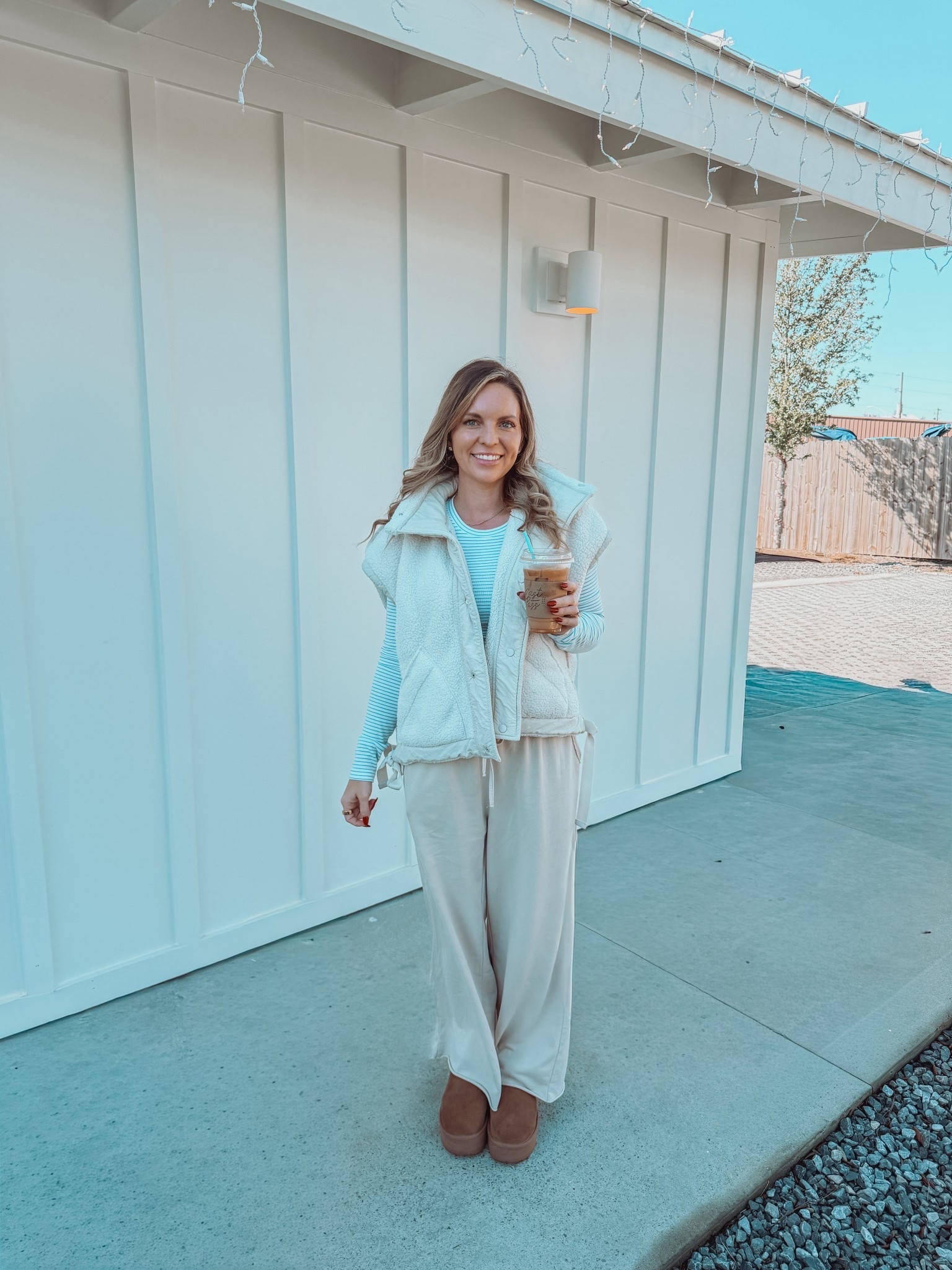 My “let’s go grab coffee" outfit ☕️



#freepeople #amazonfinds #americaneagle #fashioninspo #outfitideas 

#LTKootd #LTKdayinmylife #LTKSaleAlert