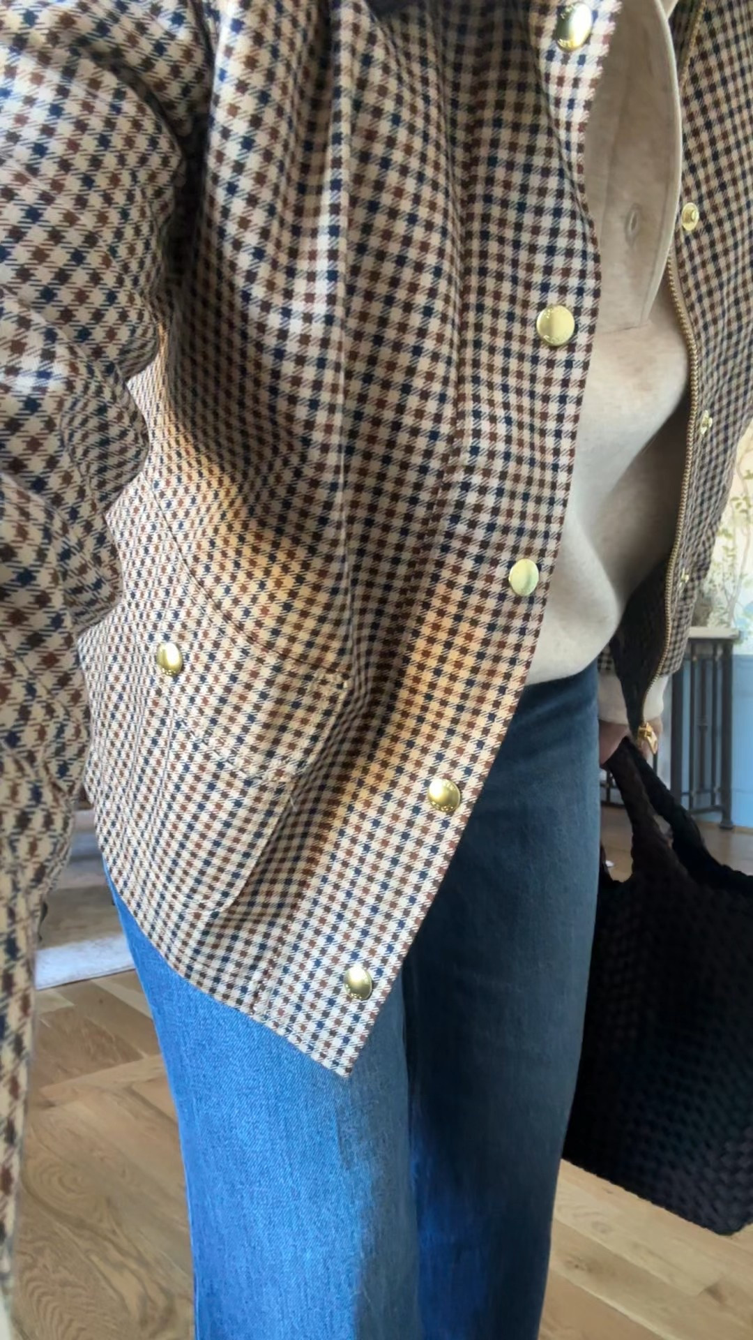 Sneak peek of content load loading for tomorrow. I have a J.Crew factory Hal for you and it’s all so so good
Plaid barn, jacket, size medium petite 
Wide leg jeans, size 29 petite 
Oversized, collared sweatshirt, size medium 
Pink short sleeve T-shirt, size medium 
Suede lug soul sneakers tts 
Persuade ball cap will be perfect for more dreary days of fall 
30% off my bracelets code NANETTE30
Fall outfit  fall jacket, barn jacket

#LTKOver40 #LTKFindsUnder100 #LTKSaleAlert