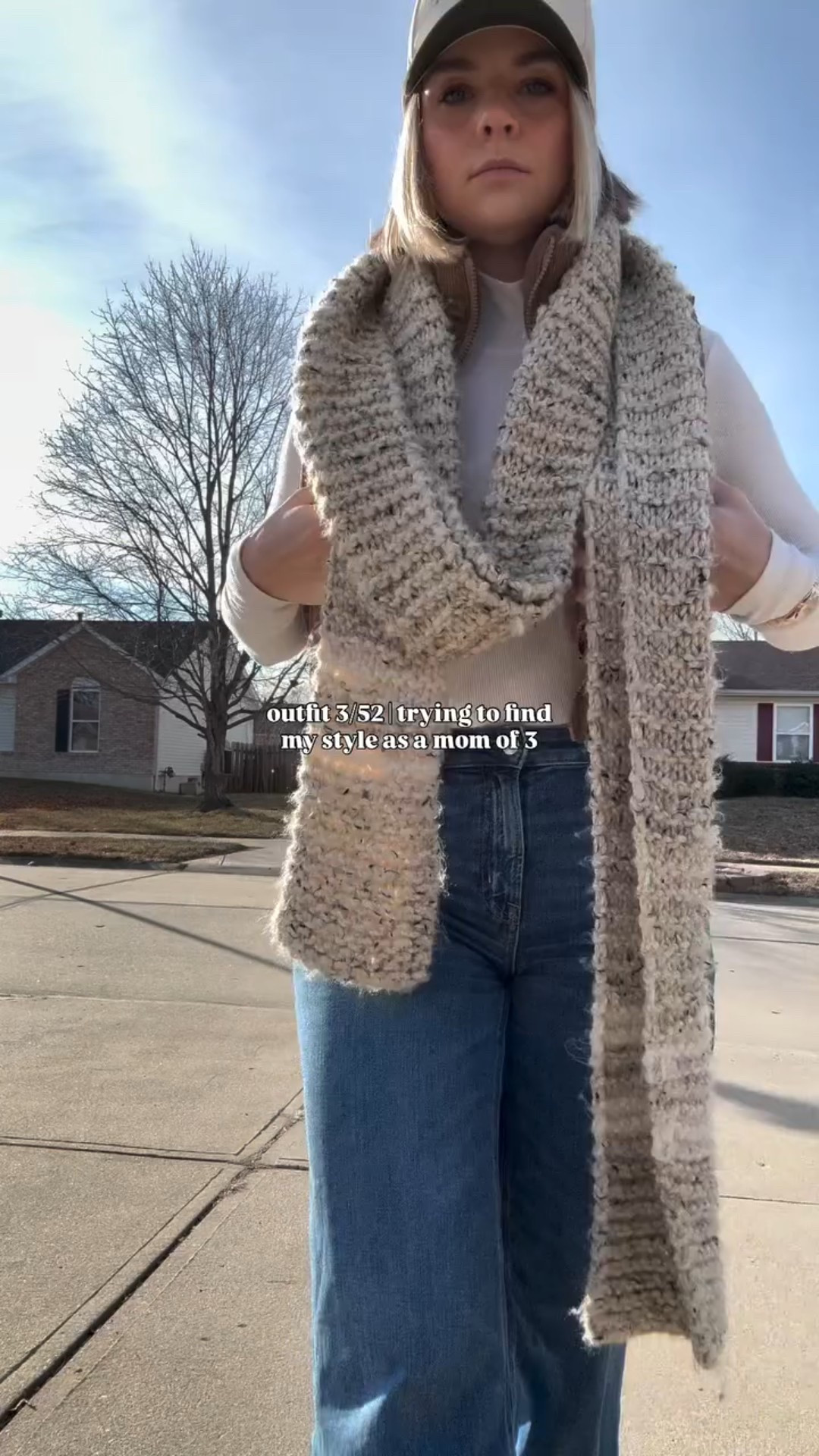 just a mom trying to use what’s in her closet & find styles that make me happy!!!!! 

Comment LINK to get links to all the things 🔗🔗

•
Mom style | mom outfits | ootd | outfit of the day | weekly outfit