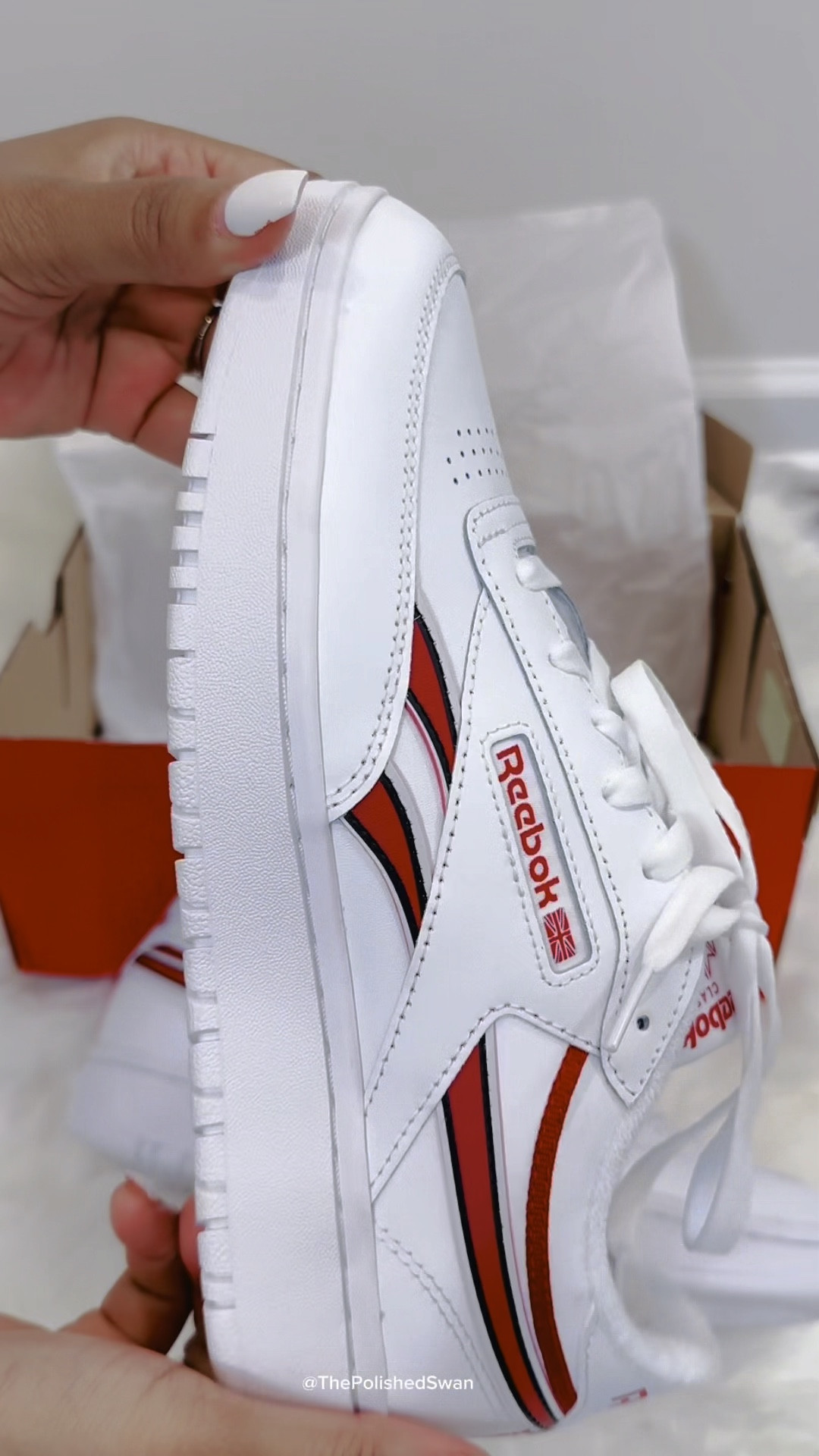 Reebok Club C Double Revenge Sneaker Unboxing 

#sneakerlover #sneakers #sneakerlove

#LTKFitness #LTKFindsUnder100 #LTKMidsize