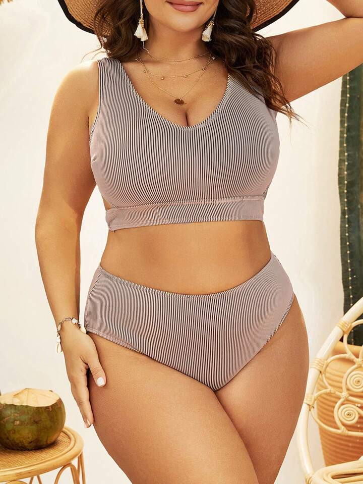 SHEIN Swim Curve Summer Beach Plus Size Women's Striped Swimsuit Set | SHEIN