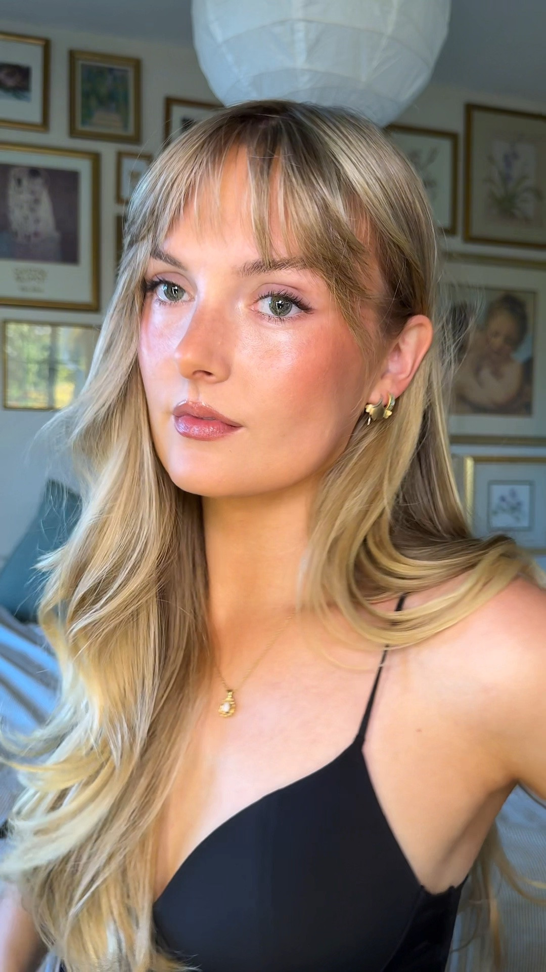 Natural date night makeup! The Beaubble lip stain in toasted sugar can’t be linked here but you can get it on their website!