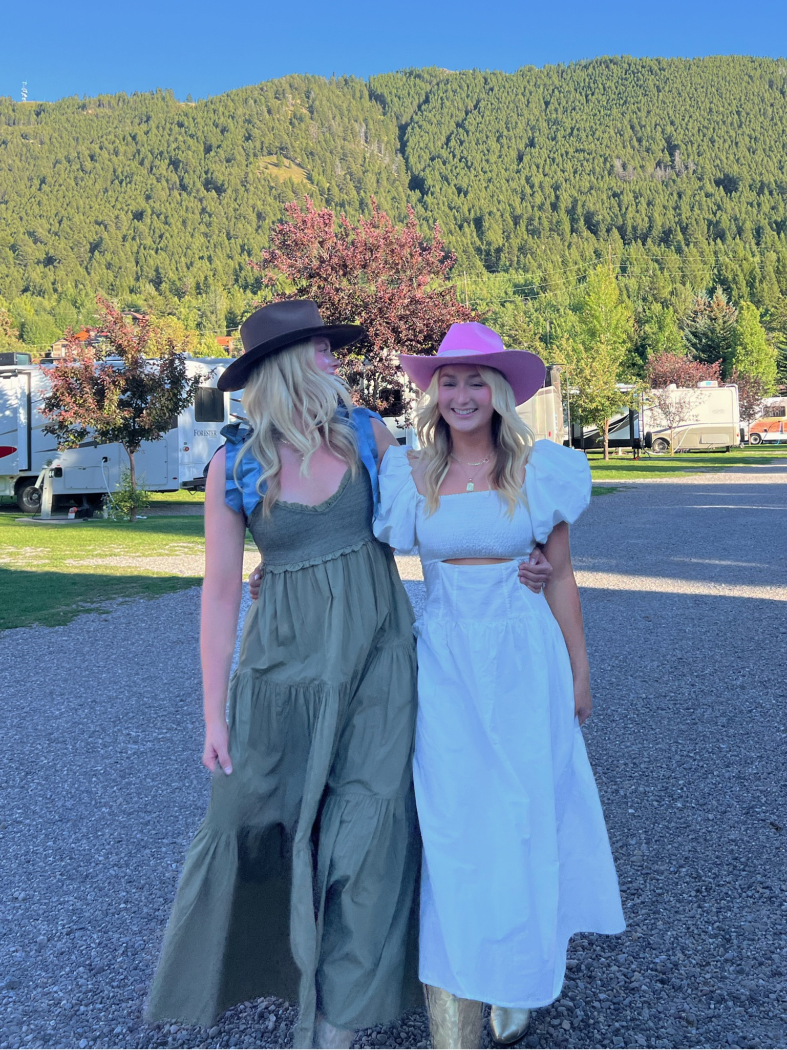 Green maxi runs TTS, wearing a large 

#maxidresses #countrystyle #westernstyle 

#LTKtravel #LTKunder100 #LTKunder50