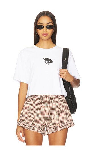 Buckin' Bronc Cropped Tee in White | Revolve Clothing (Global)