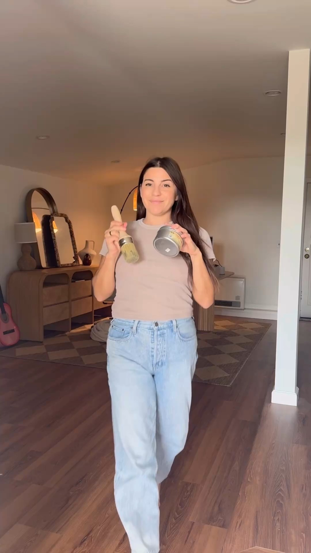 I use THIS to get the perfect finish on any piece of furniture! 🤯 #wax #furniture #crafts #diy