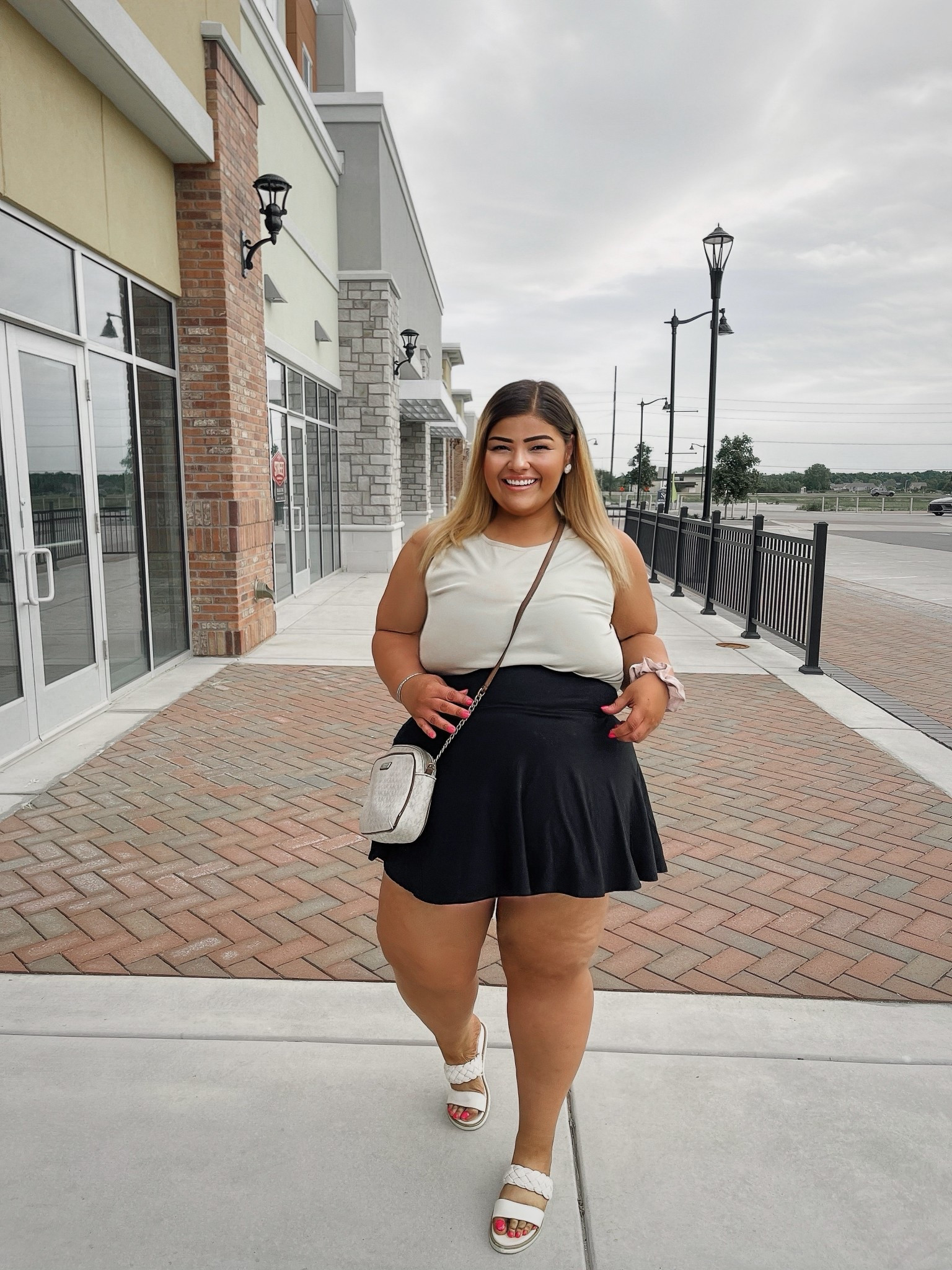 I’m litty, I’m pretty, I’m runnin’ the city 🔐 



#LTKPlusSize #LTKxMadewell #LTKMidsize