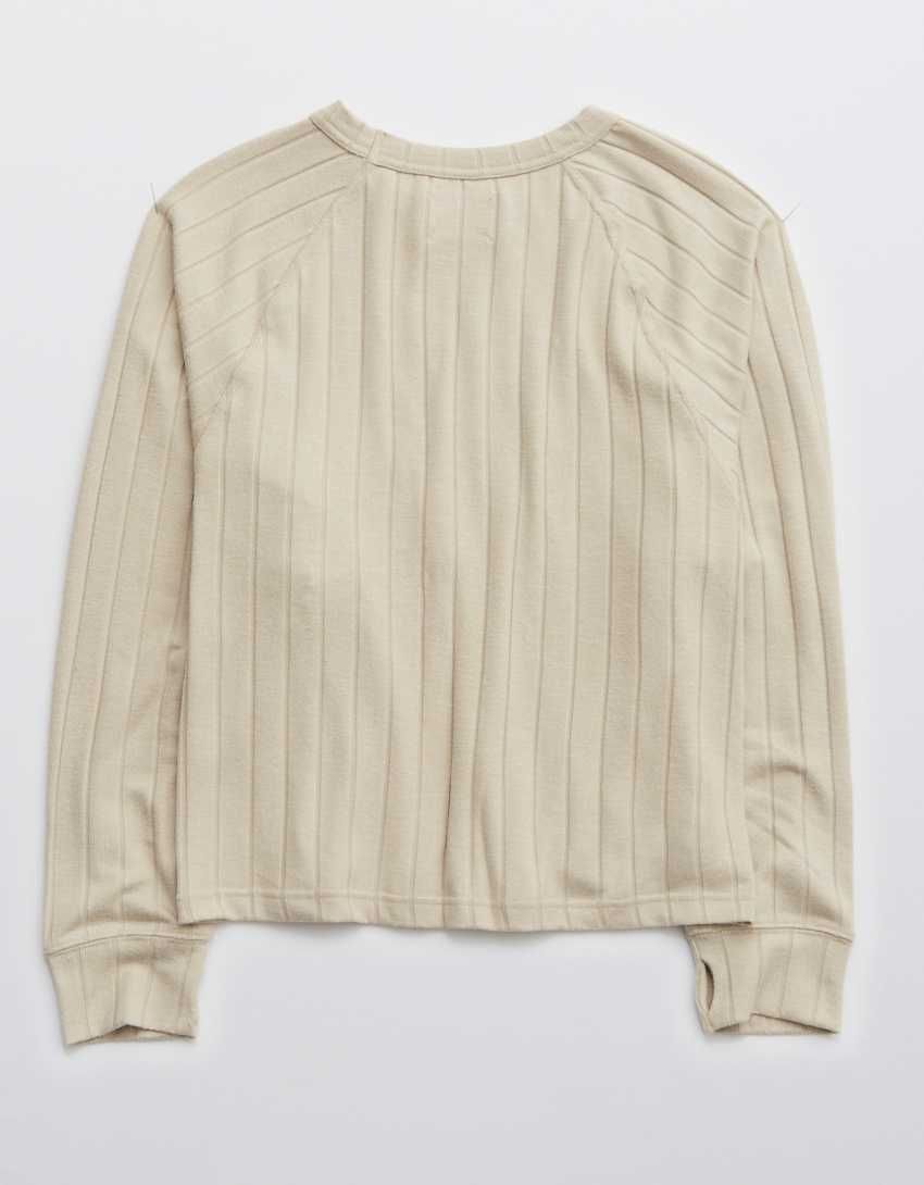 OFFLINE Cozy Class Crew Neck Sweatshirt | American Eagle Outfitters (US & CA)