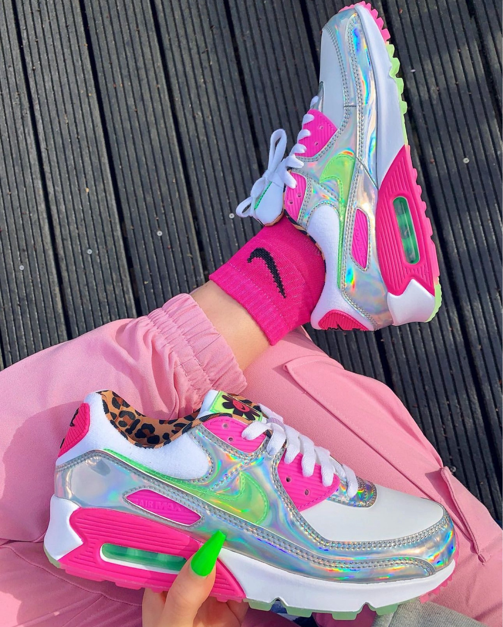 Nike Air Max 90 Iridescent 💿🩷

#LTKSeasonal #LTKStyleTip #LTKShoeCrush