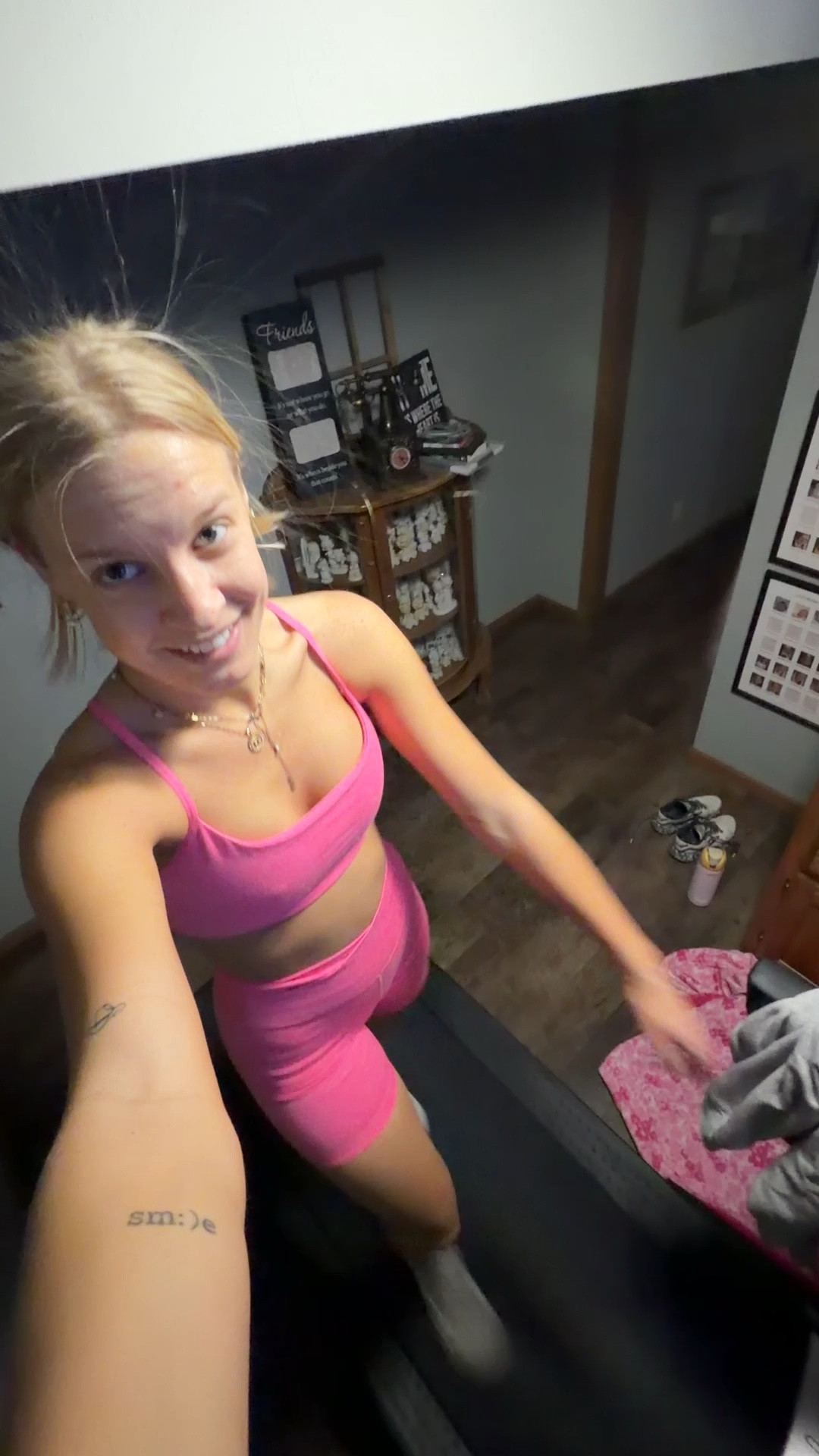 Another look at today’s ootd—01.26.26 💪🏻

THEE pink Old Navy workout fit🏃🏼‍♀️💨🩷

Old Navy biker shorts: Small
Old navy sports bra: Medium
New Balance tennis shoes: 9
*socks are from Old Navy too :)

Everything is TTS!!

#OldNavyactivewear #OldNavysocomfy #OldNavysets #OldNavystyle #pinkworkoutsets #workoutfits #bikershorts #pinksportsbras #OldNavyshirts #greylongsleeveshirts #whiterunningshoes #NewBalanceshoes #whitesocks #whiteanklesocks #trendingoutfits #summerworkoutoutfits #trendingoutfits #camitanktop watch now

#LTKootd #LTKActive #LTKfitnessgoals