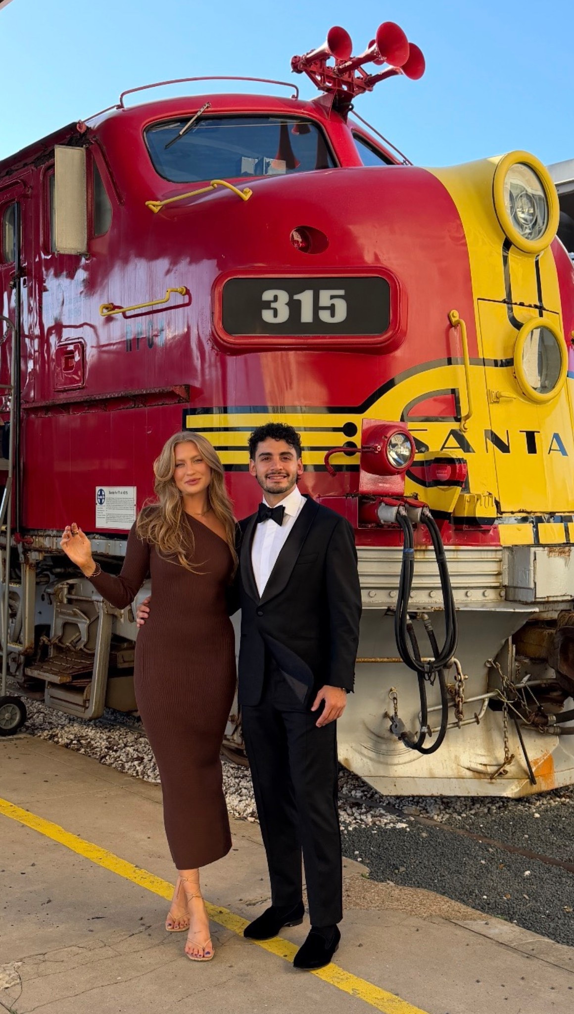 the exact dress isn’t sold anymore BUT I’ve linked similar ones xx (ps these shoes are so comfy, i danced the night away) #weddingguest #weddingguestdress #ltk #ltkwedding #outfitinspo

#LTKWedding