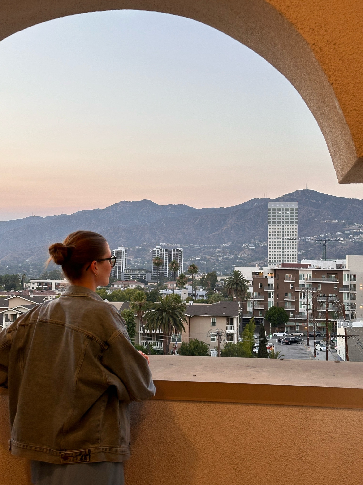 Oversized denim jacket ☺️

#LTKSeasonal #LTKStyleTip #LTKGiftGuide