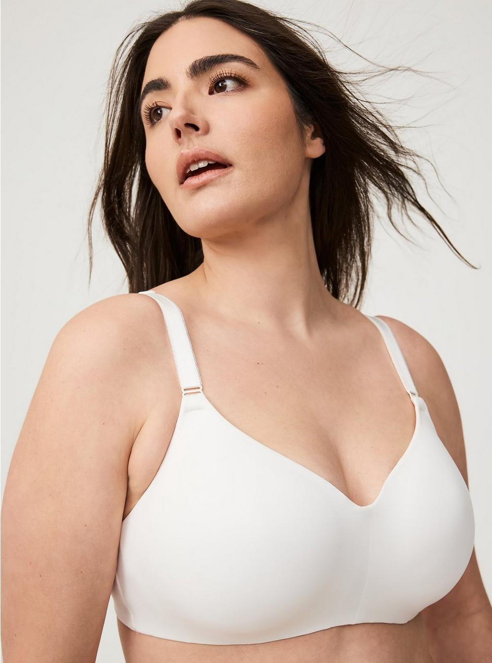 Everyday Wire-Free Lightly Lined Smooth 360° Back Smoothing™ Bra | Torrid (US & Canada)