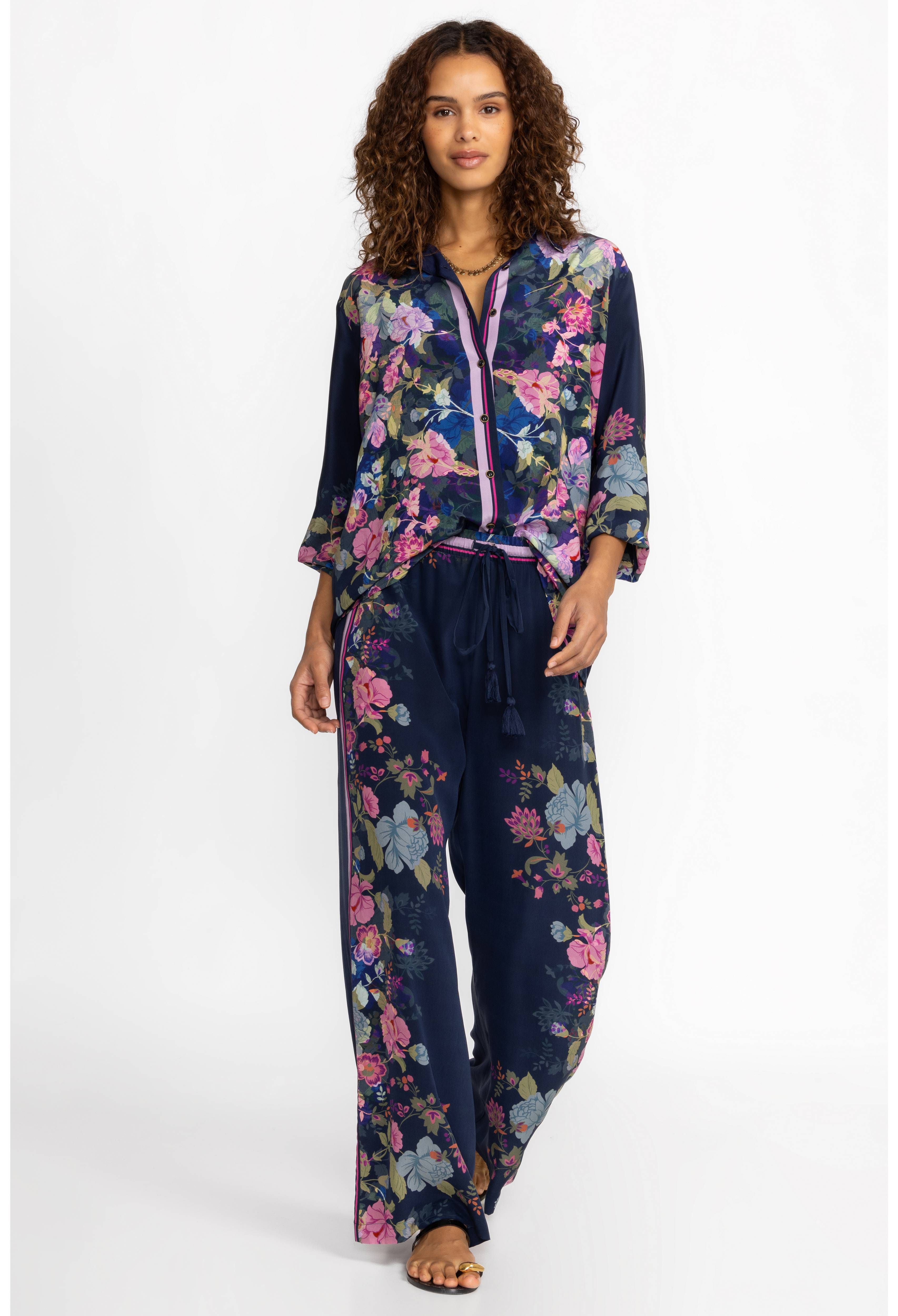 VALERIA SILK EASY PANT | Johnny Was | Johnny Was