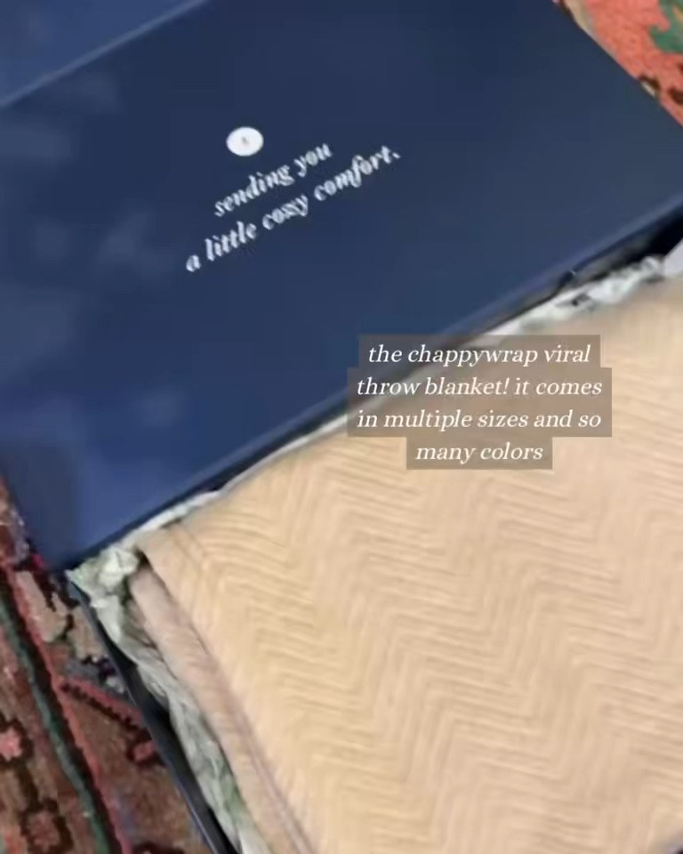 This gift got stolen multiple times at my favorite things party! Would be such a great gift for your mom or mother-in-law, sister, friend or anybody!



Gift idea 
Gift guide
Mother in law 

#LTKmomlife #LTKHoliday #LTKGiftGuide