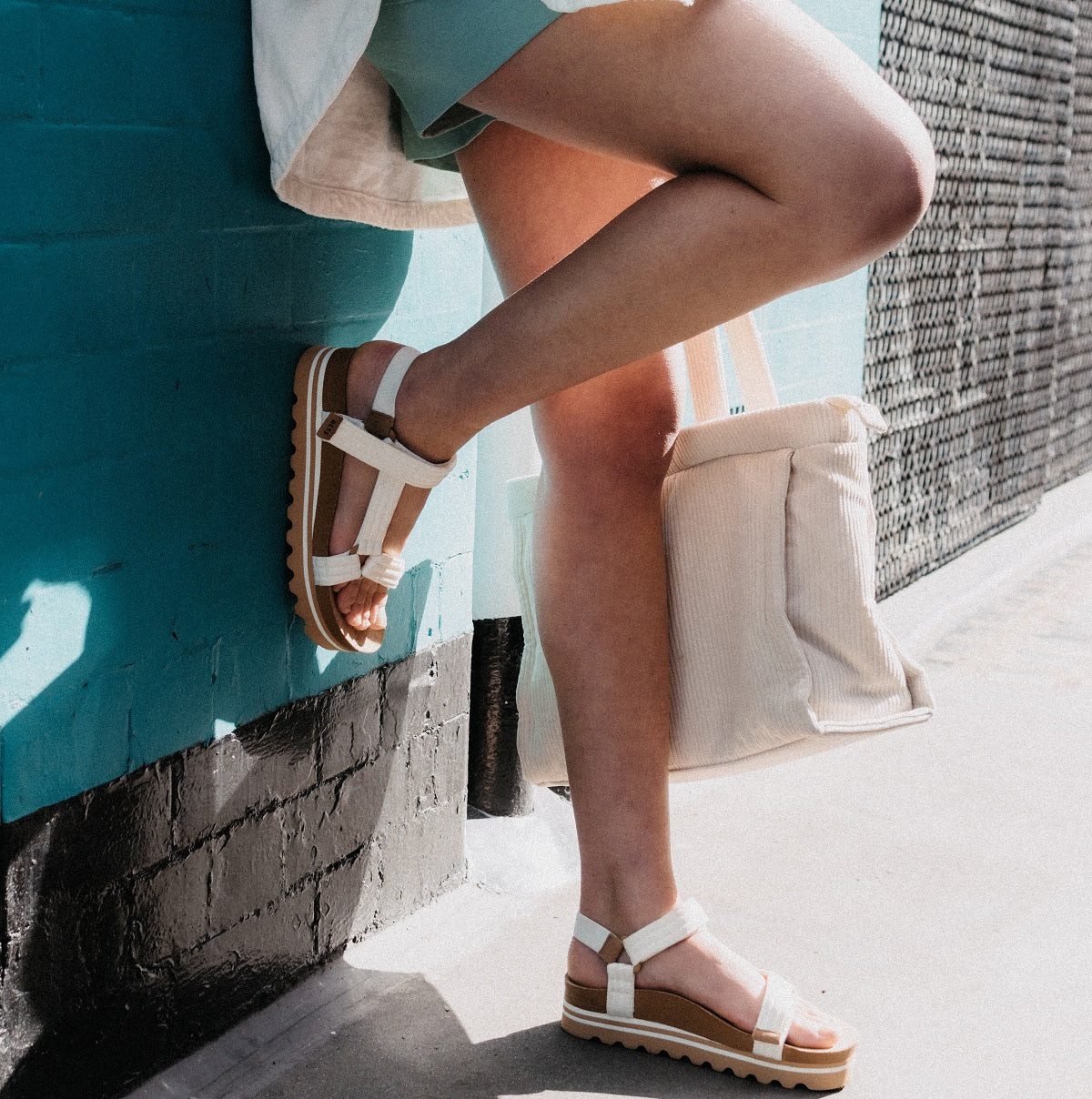 Women's Cushion Rem Hi Sandals in Whisper White | REEF® | Reef