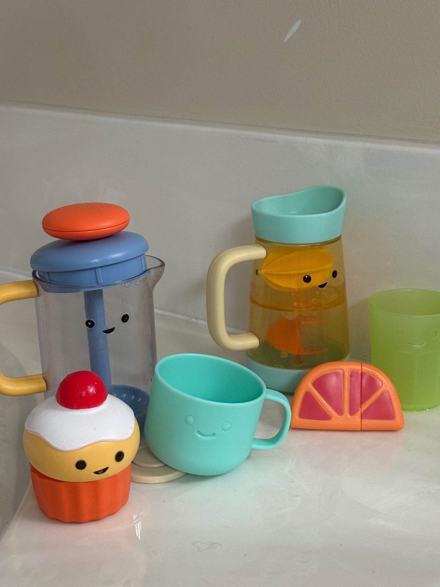 The kids are obsessed with these bath toys

#LTKmomlife #LTKKids