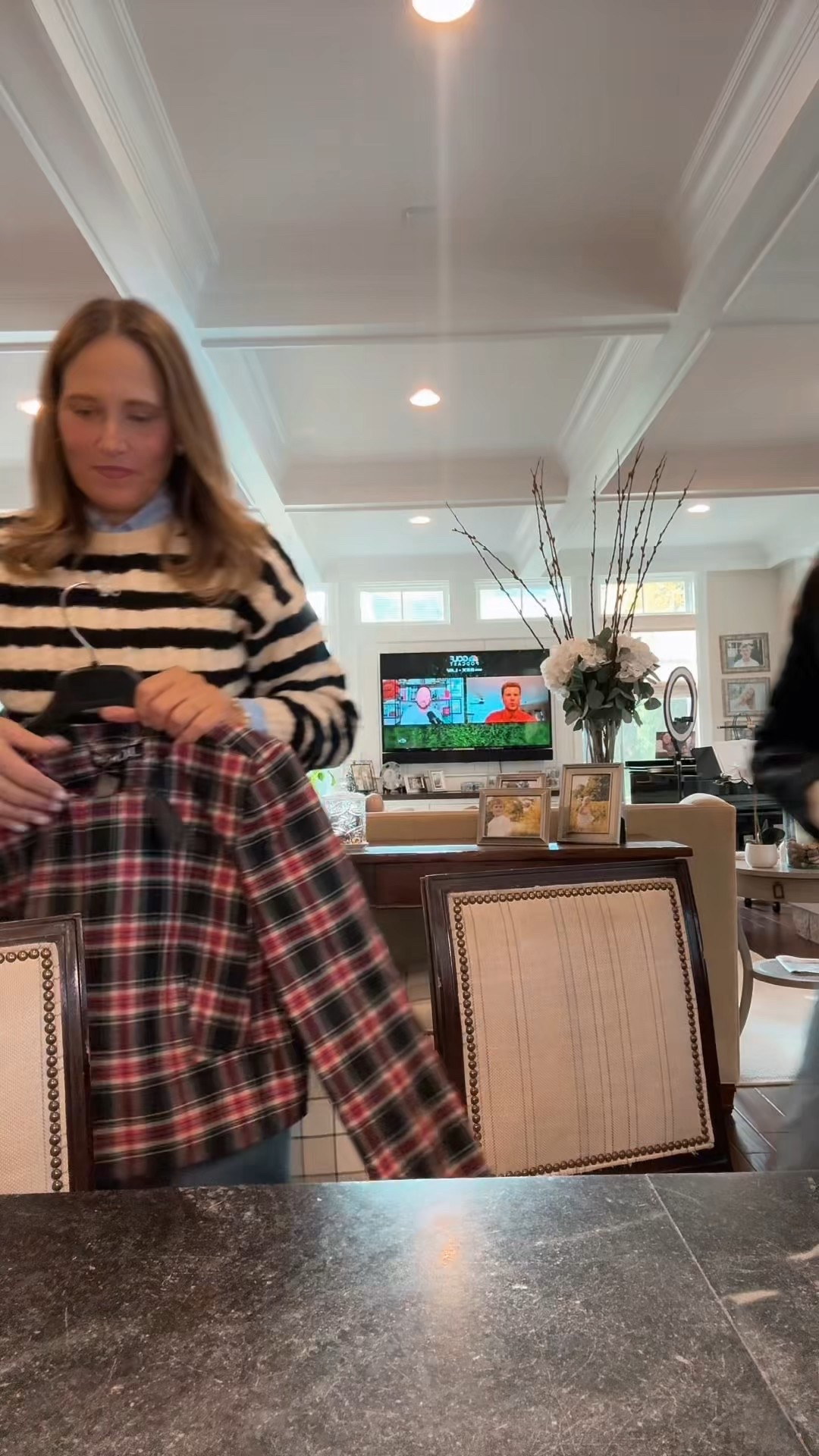 Love this jacket! So good!

Wearing size 10