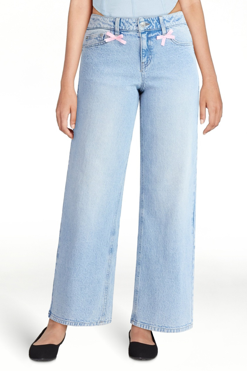 No Boundaries Bow Jeans, 30'' Inseam, Women's | Walmart (US)