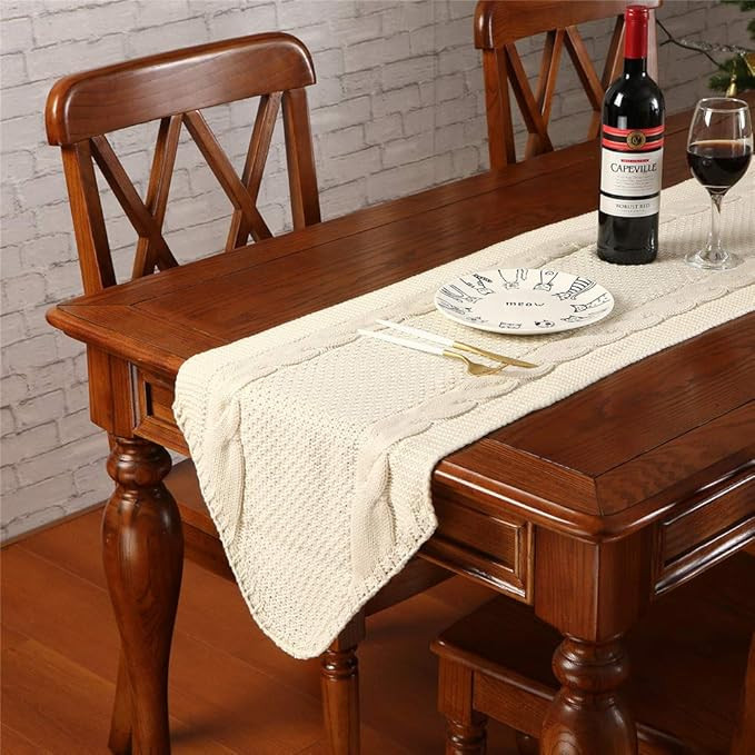 Amazon.com: Sattiyrch Christmas Knit Table Runner, White Thick Luxury Table Decoration for Holida... | Amazon (US)