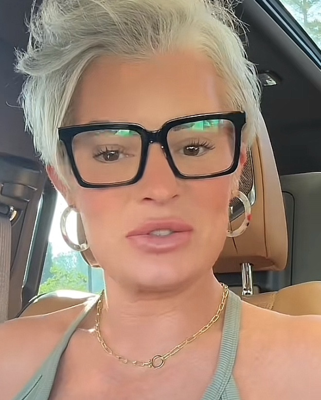 Your new everyday necklace is here. The Gorjana 18" Parker necklace goes with everything, from a simple tee to a dressy top.

#LTKJewelry#LTKStyle#LTKAccessory#Necklace#Jewelry#JewelryLover#Gorjana#ParkerNecklace#EverydayJewelry#DaintyNecklace#GoldNecklace

