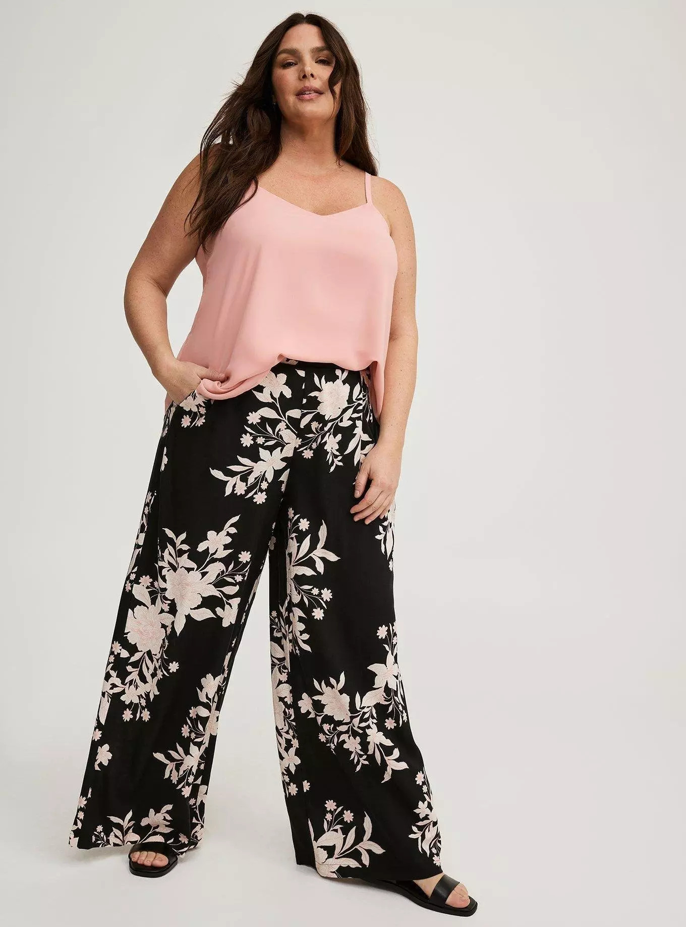Pull-On Wide Leg Pant | Torrid (US & Canada)