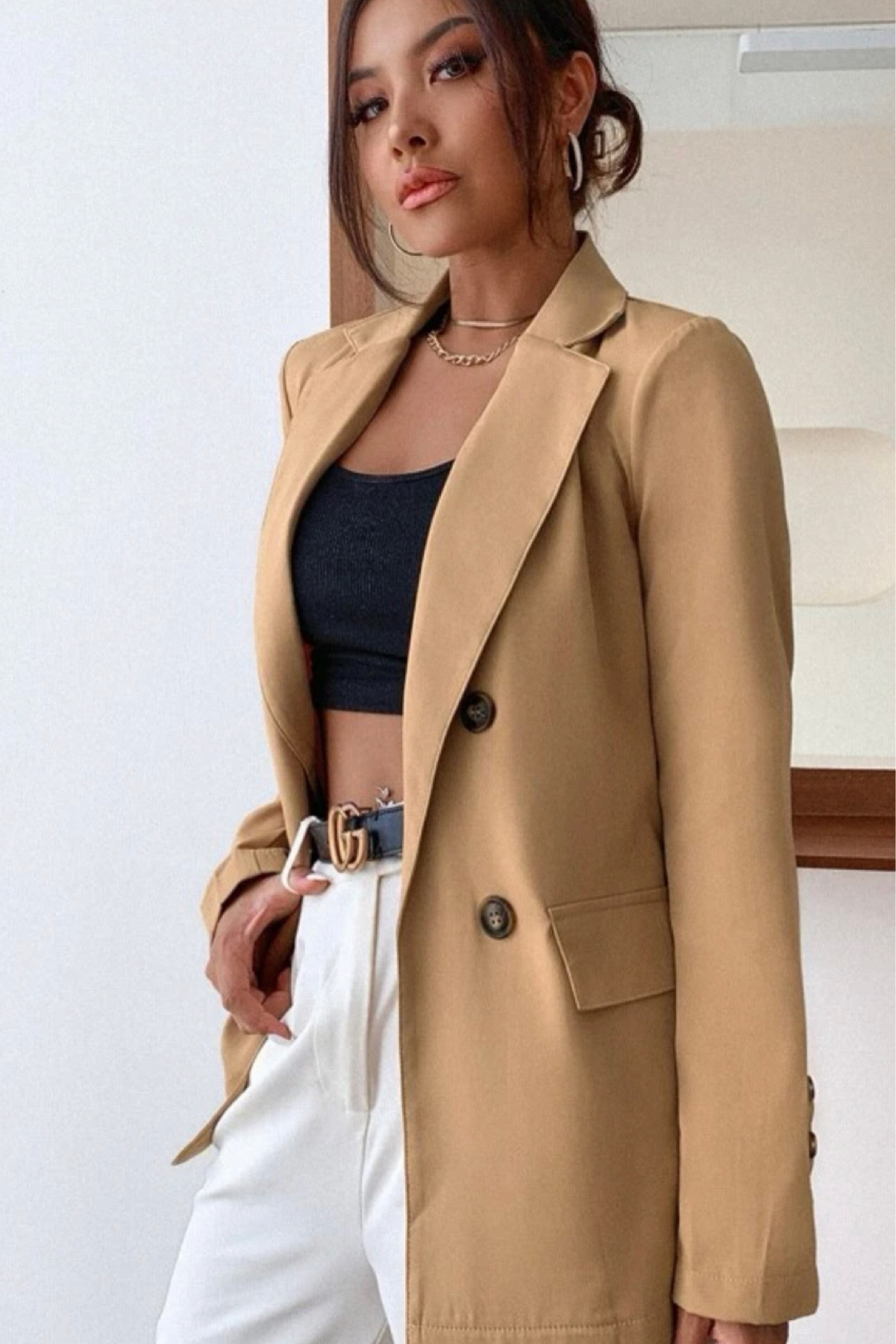 Khaki blazer $23 

#LTKFind #LTKsalealert #LTKstyletip