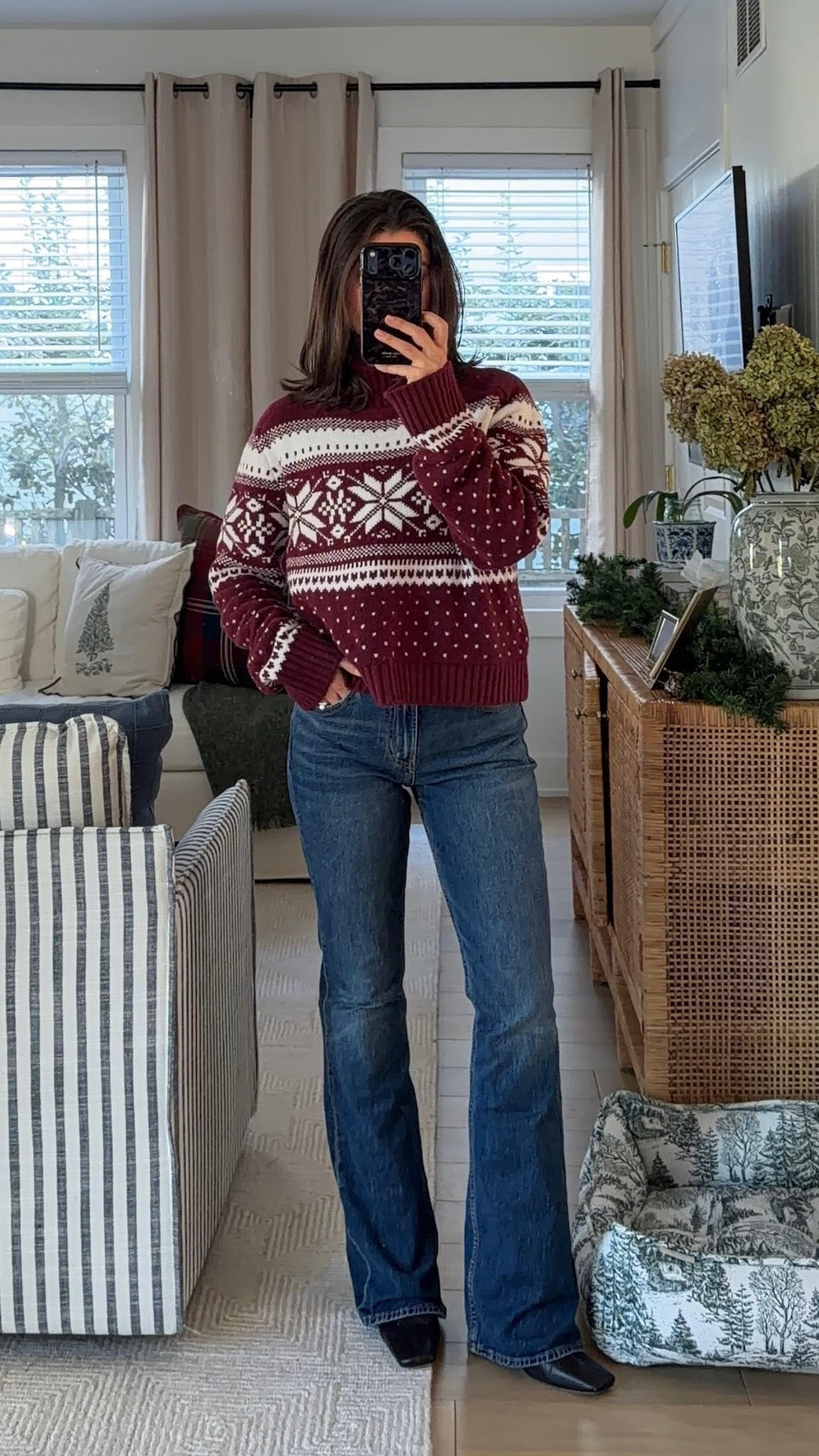 [12/12/25] code AFVIVIANE - wearing small in sweater and 24 regular in bottoms (this length is perfect for pairing with boots/heels I’m 5’2!) | my abercrombie code is live!! 40% off everything + stackable 15% with code AFVIVIANE | Offer valid online only 12/9/2025-12/24/2025 in US/CA. Exclusions apply as indicated. Online price reflects discount. Use code AFVIVIANE to get an additional 15% off almost everything in stores and online at checkout from 12/12/2025-12/15/2025 in US/CA. Exclusions apply. See details online.