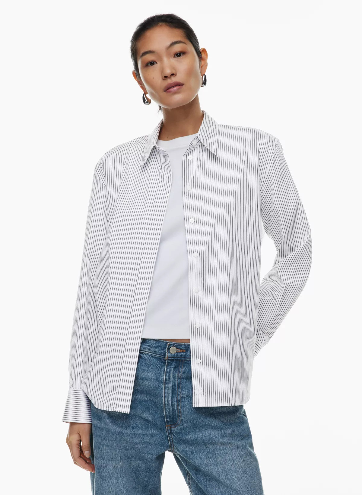 NEW ESSENTIAL RELAXED POPLIN SHIRT | Aritzia