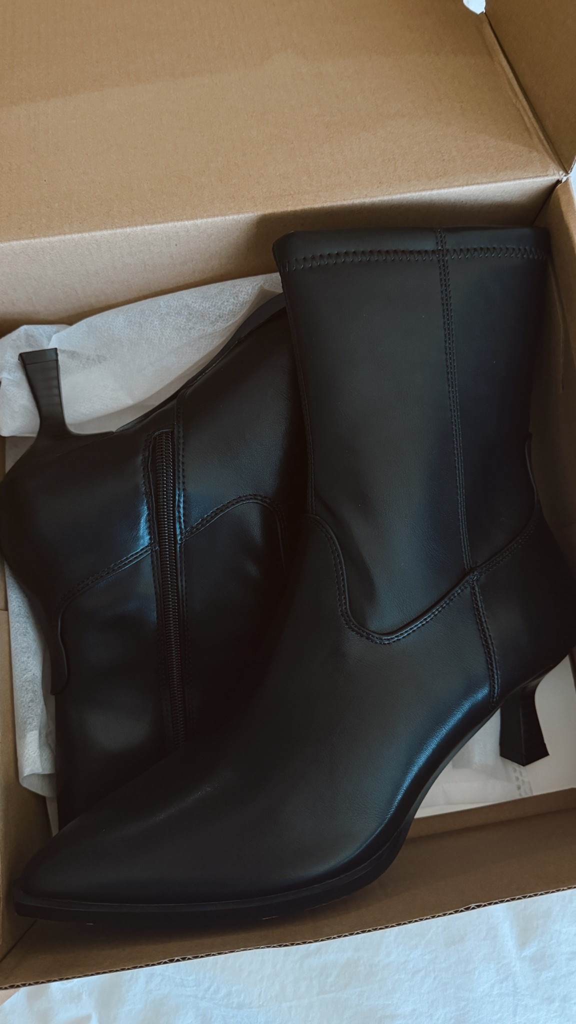 new amazon booties— so comfy, affordable & they look designer! fit tts. amazon finds