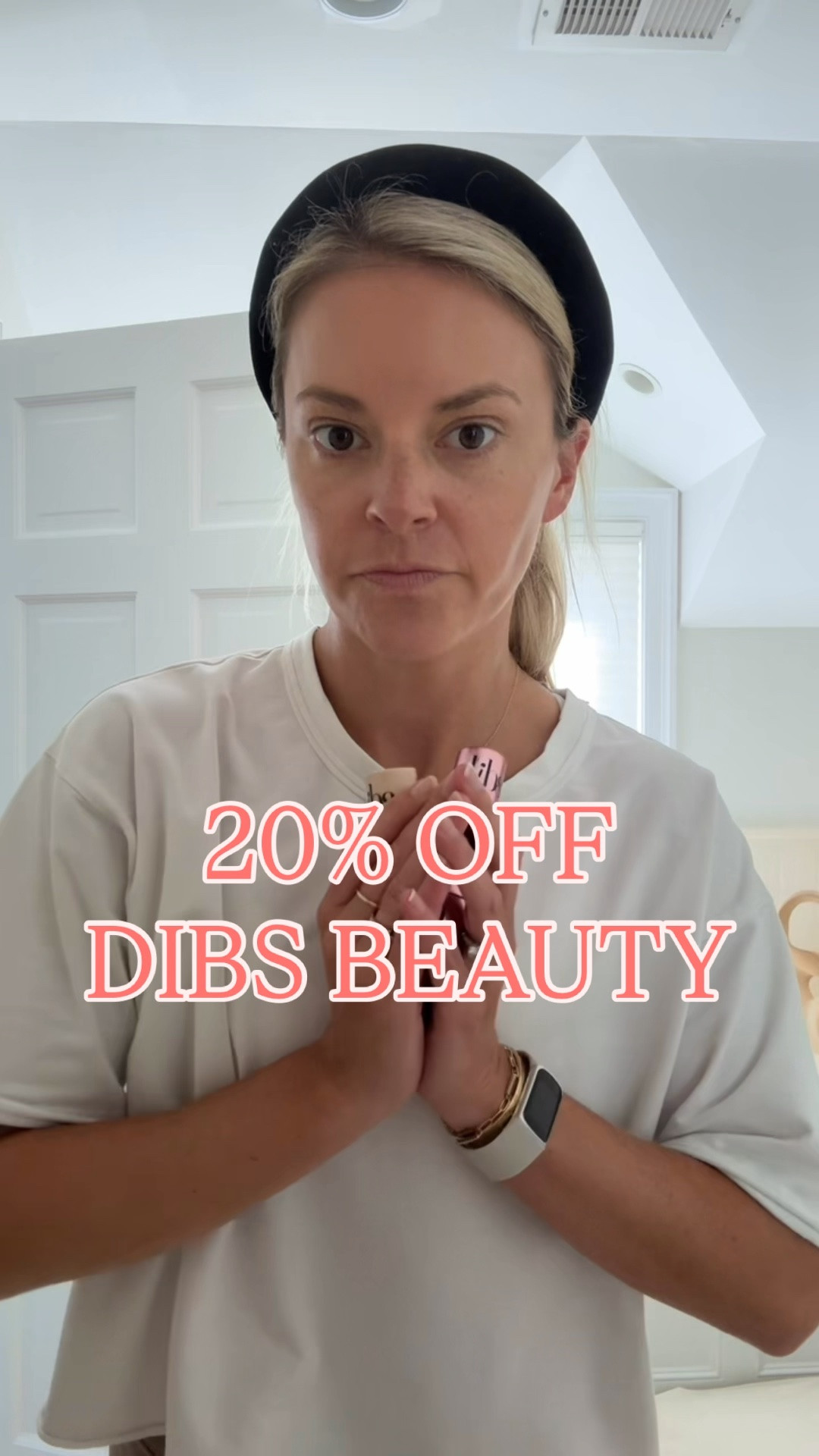 20% off Dibs beauty!!
-shade 3 and starlight in beauty sticks 
-shade unbothered bronze in the status stick 
-shade love triangle in the lovebeam perfector

#LTKSaleAlert #LTKBeauty