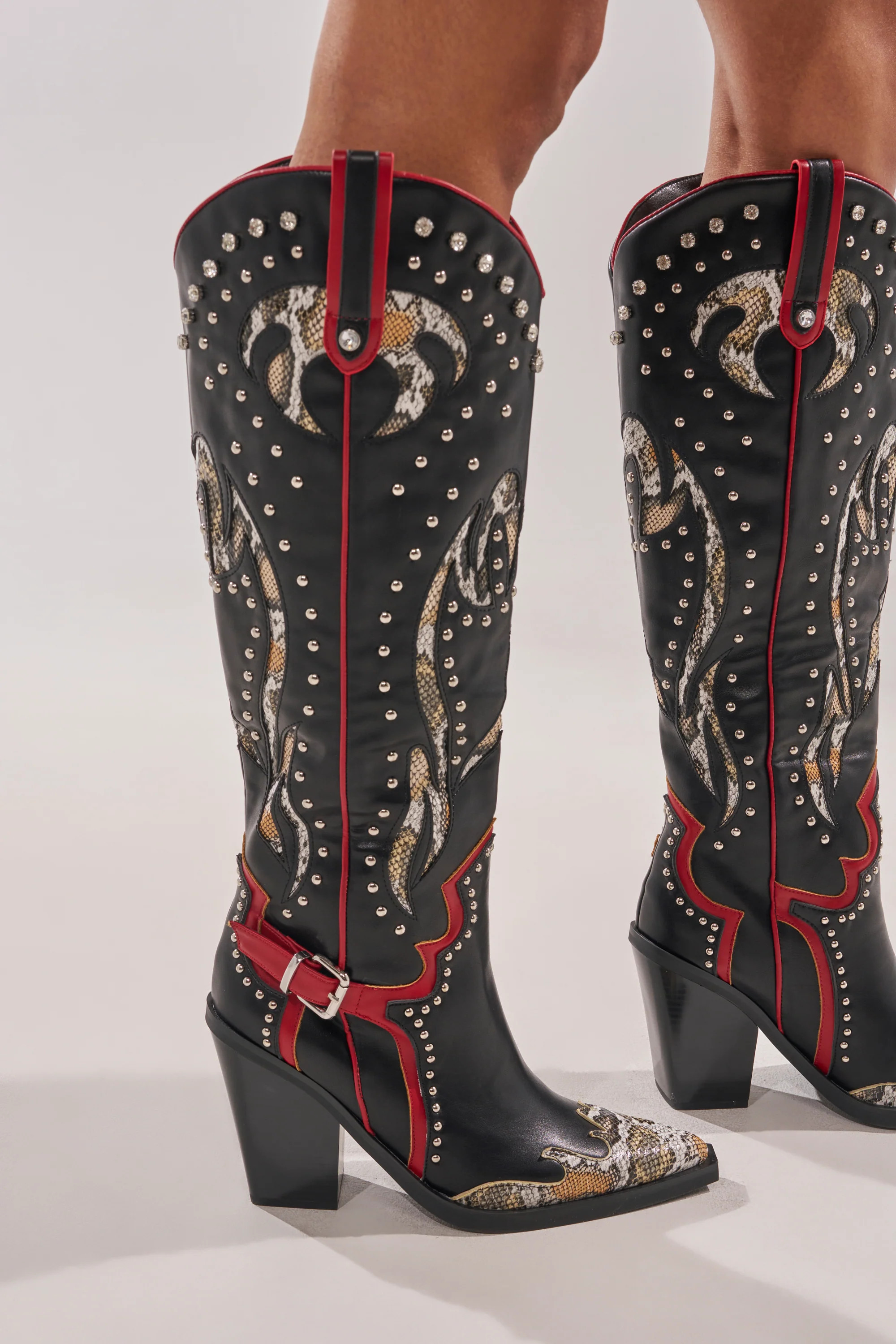 AZALEA WANG HYPERION BLACK MULTI COLOR WESTERN STUD BOOT | AKIRA