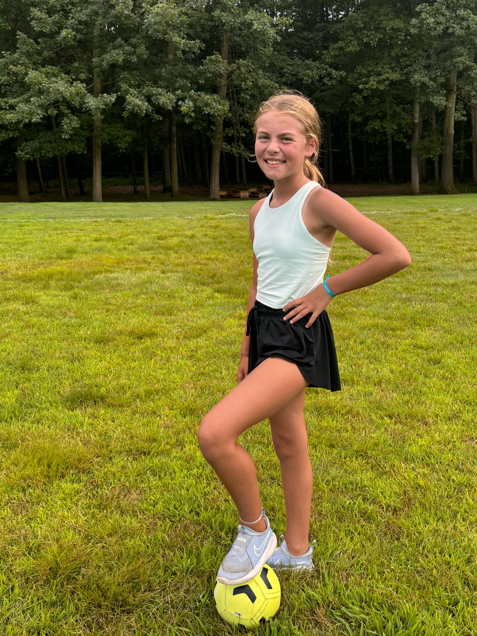 Tween girls workout outfit, long sports bra, athletic top, soccer practice 

#LTKBacktoSchool #LTKKids #LTKActive