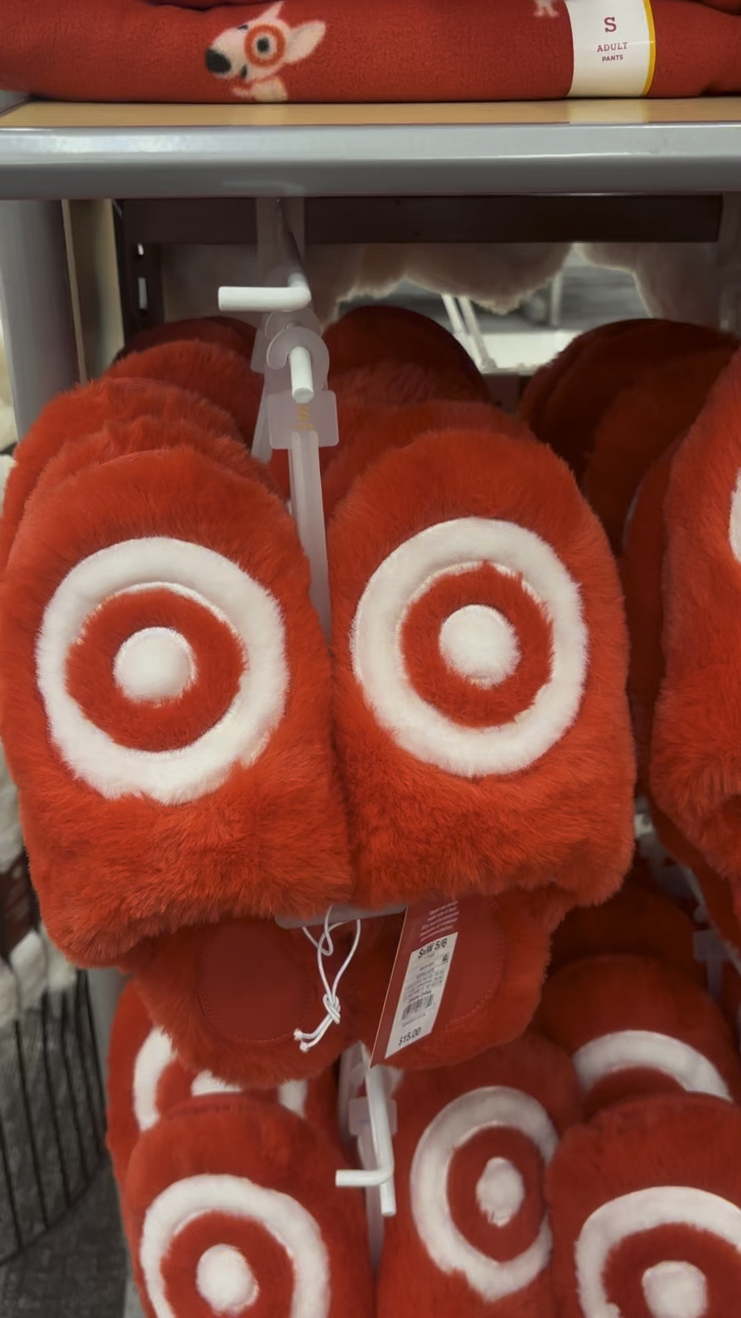 Obsessed with these slippers #target 

#LTKGiftGuide #LTKHoliday #LTKFindsUnder50