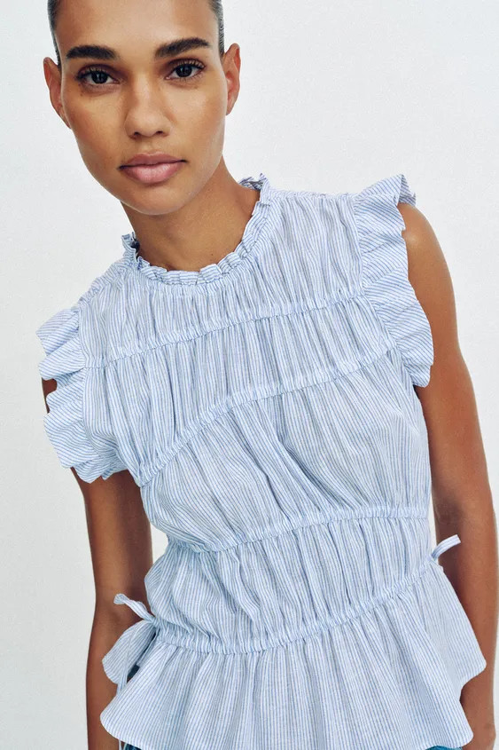 STRIPED STRETCH TOP | Zara US