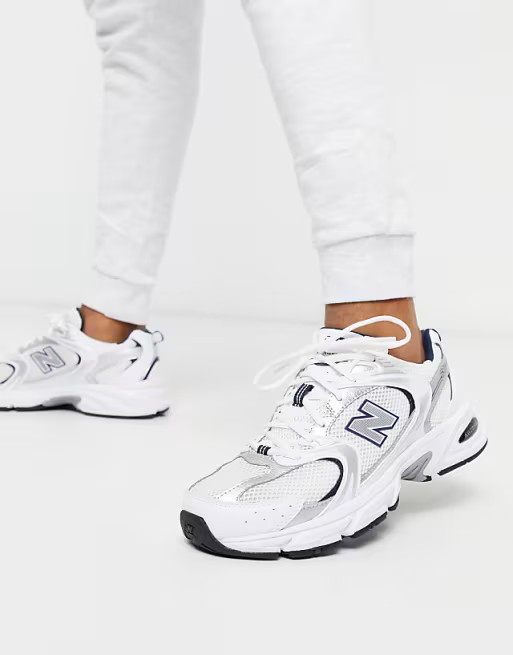 New Balance 530 trainers in White | ASOS (Global)