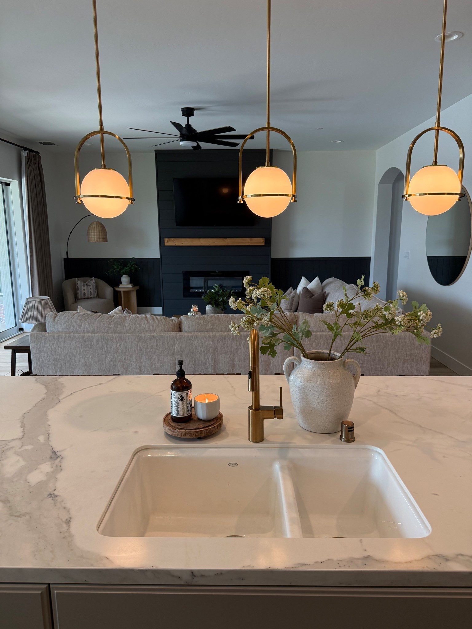 Simple kitchen counter styling 

#LTKHome