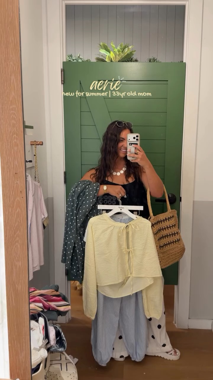 Aerie summer haul!! 🐚☀️ Here’s what’s new at Aerie that I’m loving!

Comment AERIE below to receive a DM with the link to this post on my LTK ⬇ https://liketk.it/6g0BU