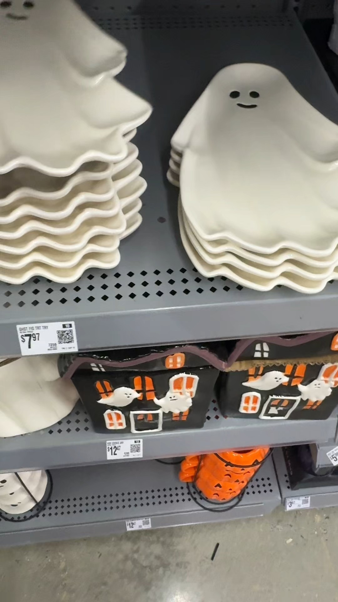 Walmart came in with a bombshell: spooky season starts NOW. And I’m fully grafting

Halloween 
Fall 

#LTKHome #LTKSeasonal #LTKFindsUnder50