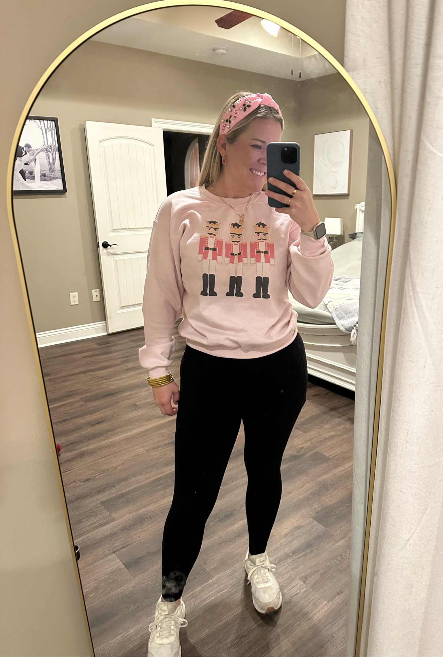 Pink Christmas sweater, nutcracker sweater, holiday, sweatshirt

#LTKHoliday #LTKFindsUnder100 #LTKSeasonal