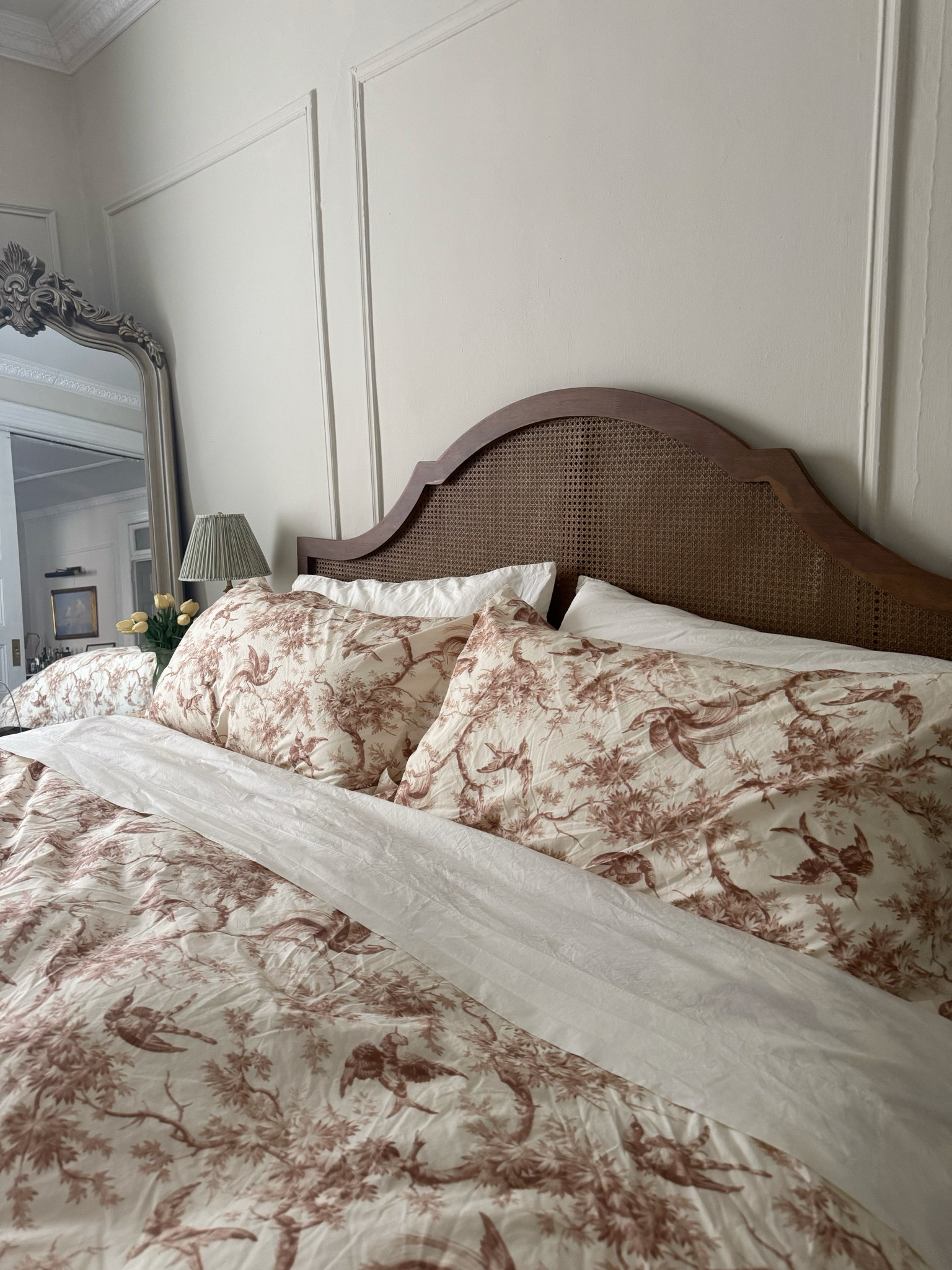 Beddinbird

#LTKHome