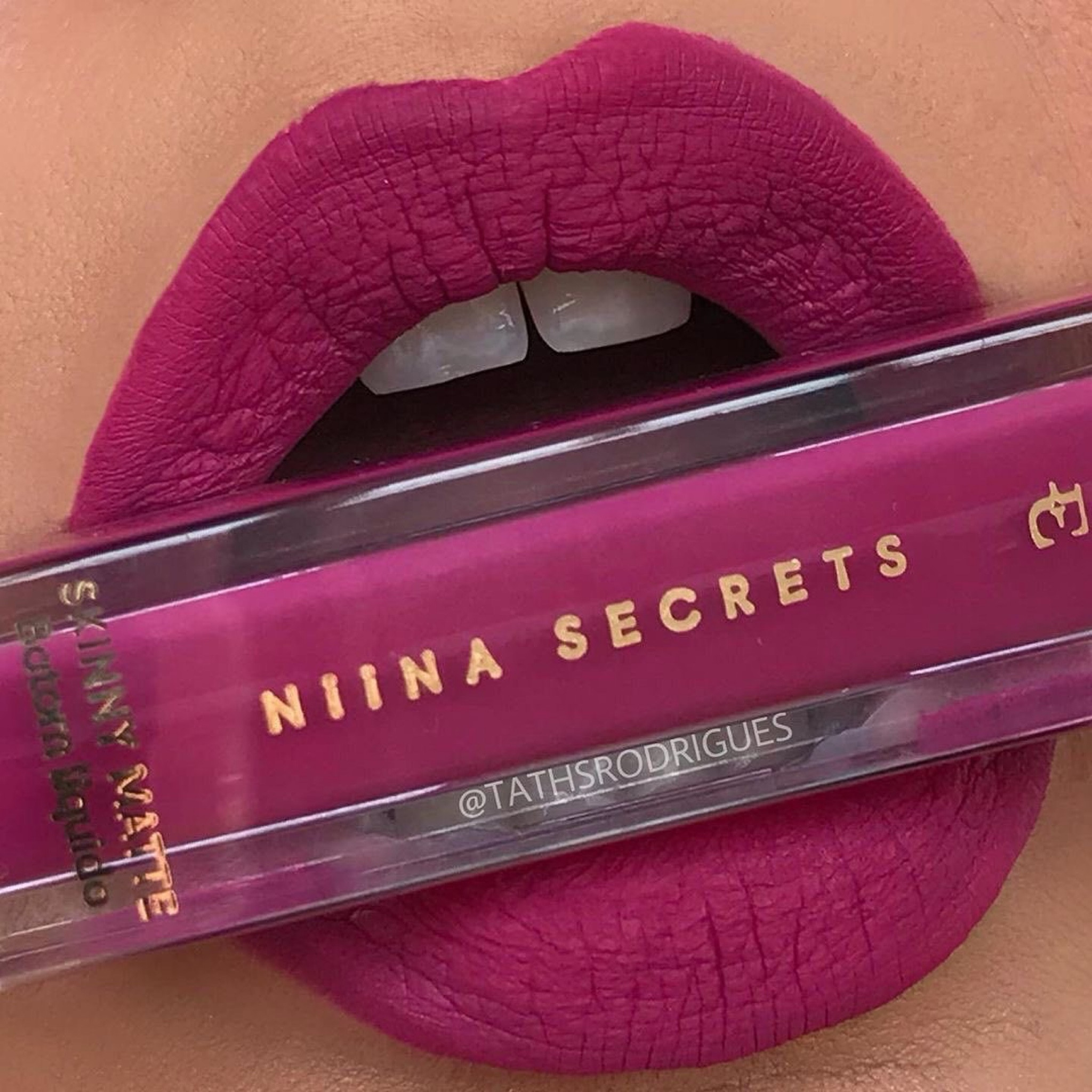 Batom Matte Pink Peônia Niina Secrets - Com efeito mate e textura aveludada como uma pétala, este batom líquido traz cor e conforto para os lábios.

#LTKbrasil #LTKbeauty