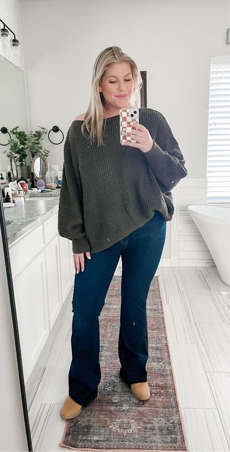 Love these Spanx jeans so much 😍 I’m in tall xl - tts (jeans go up to 3x and come in regular, petite and tall) 
Top is from Shein - 1xl - oversized fit

#LTKcurves