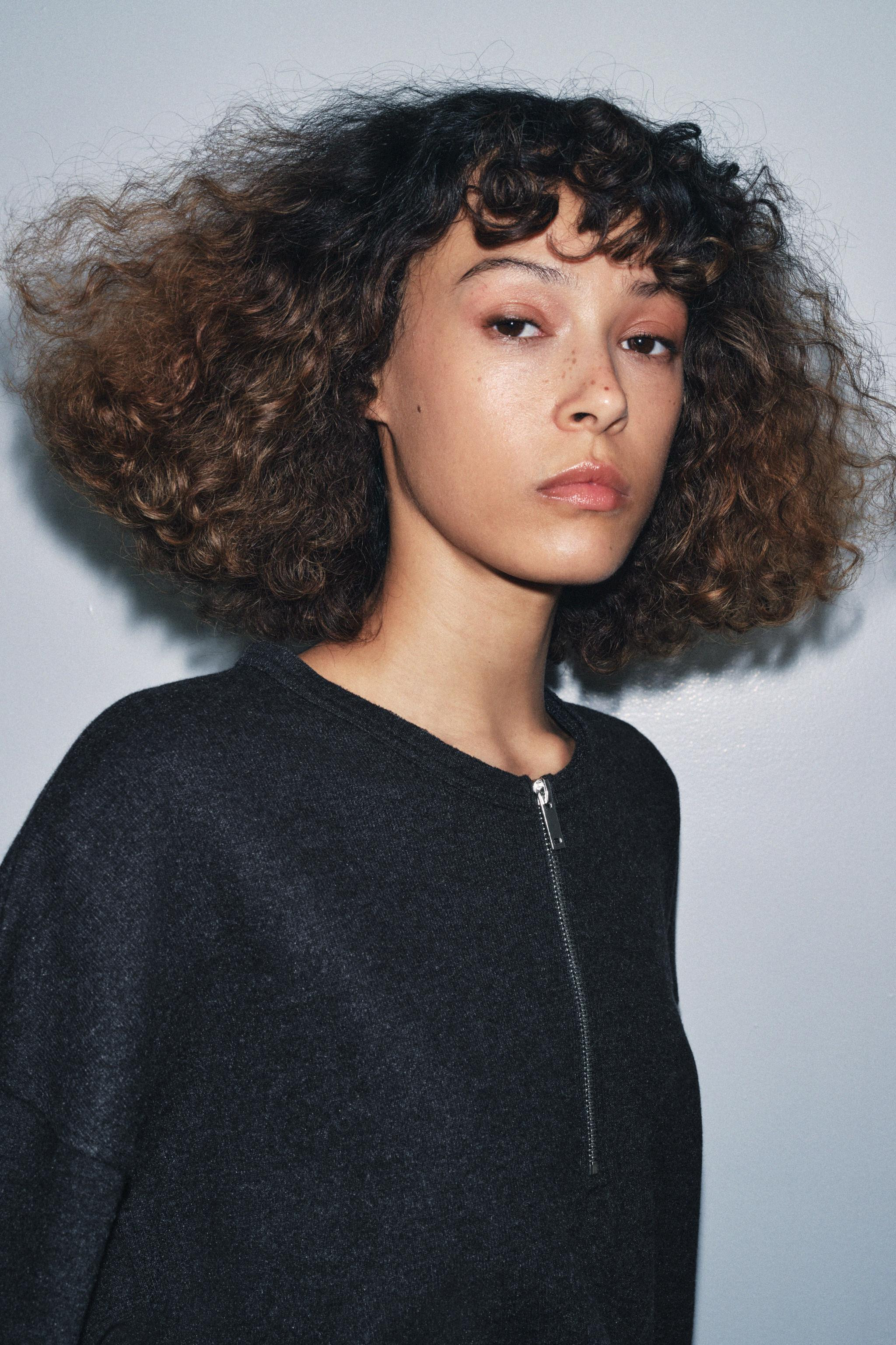 SOFT RIB ZIP-UP SWEATSHIRT | Zara UK